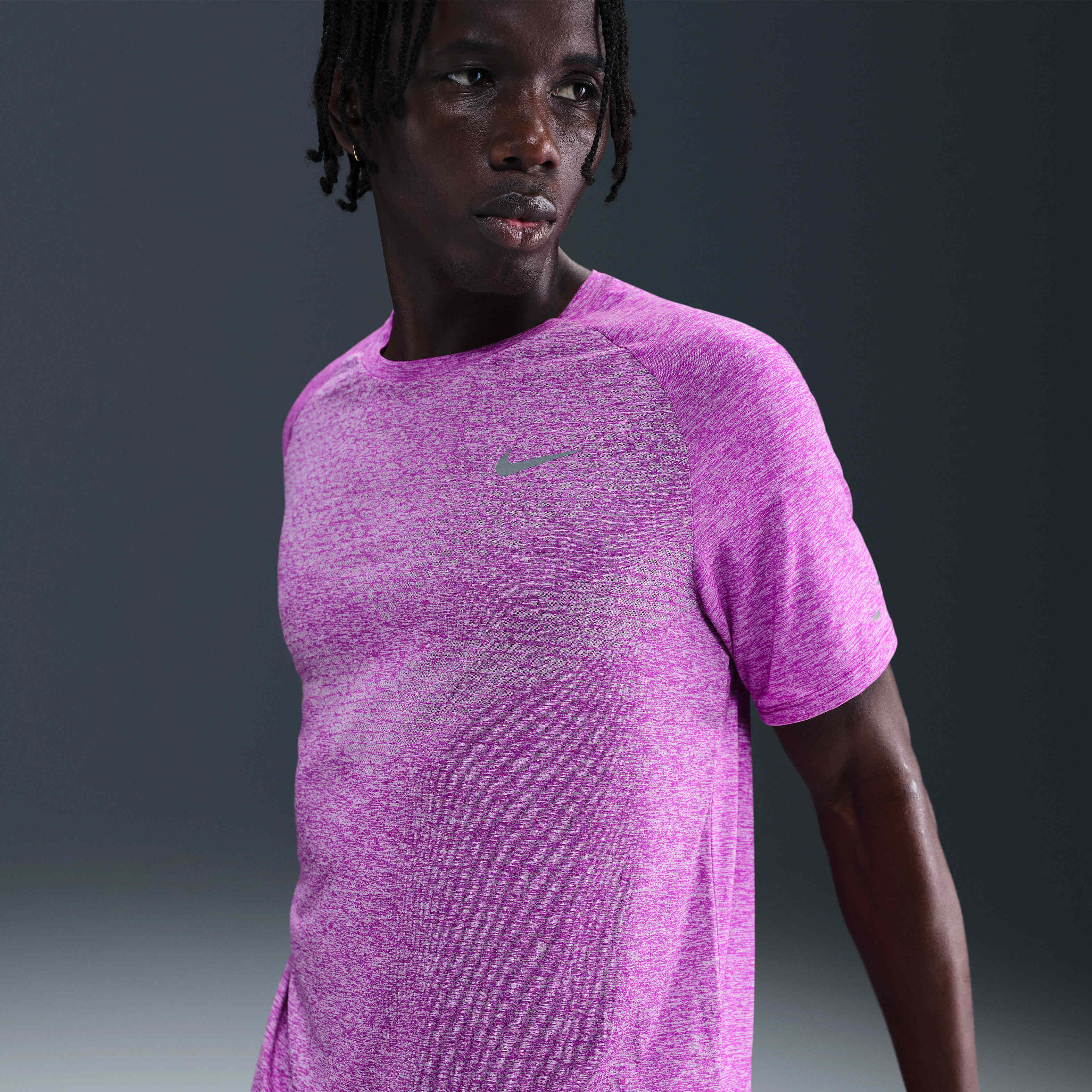 Nike Stride image number 0