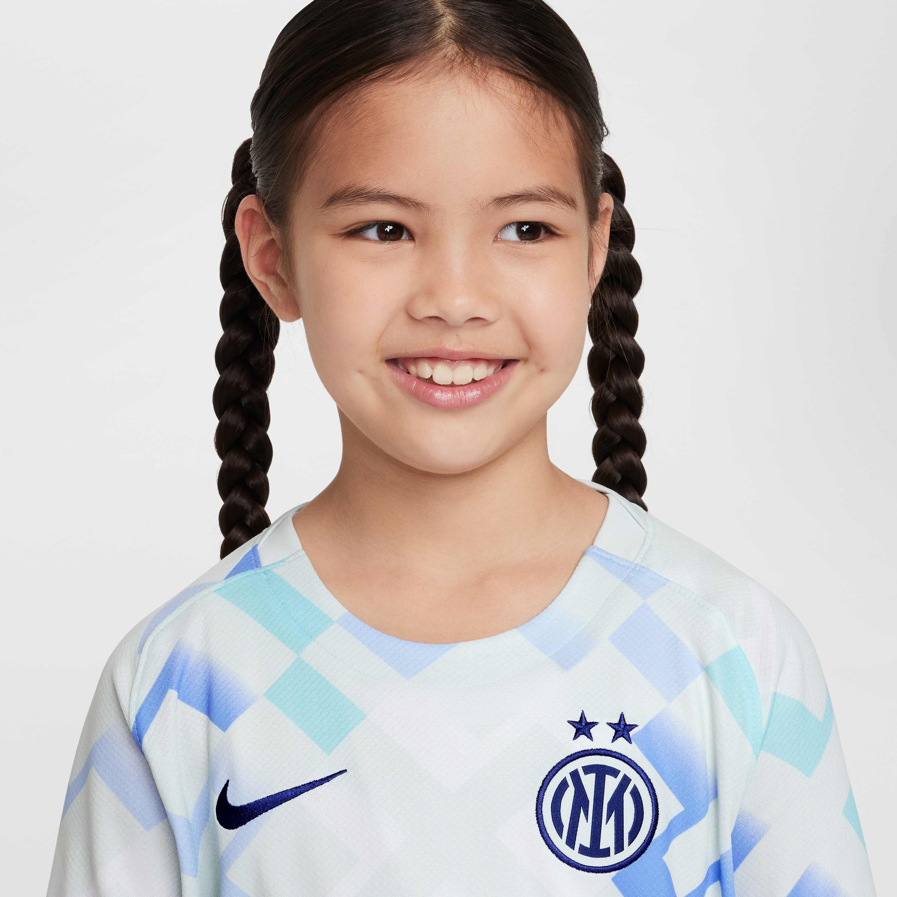 Inter Milan 2025/26 Stadium Away image number 2
