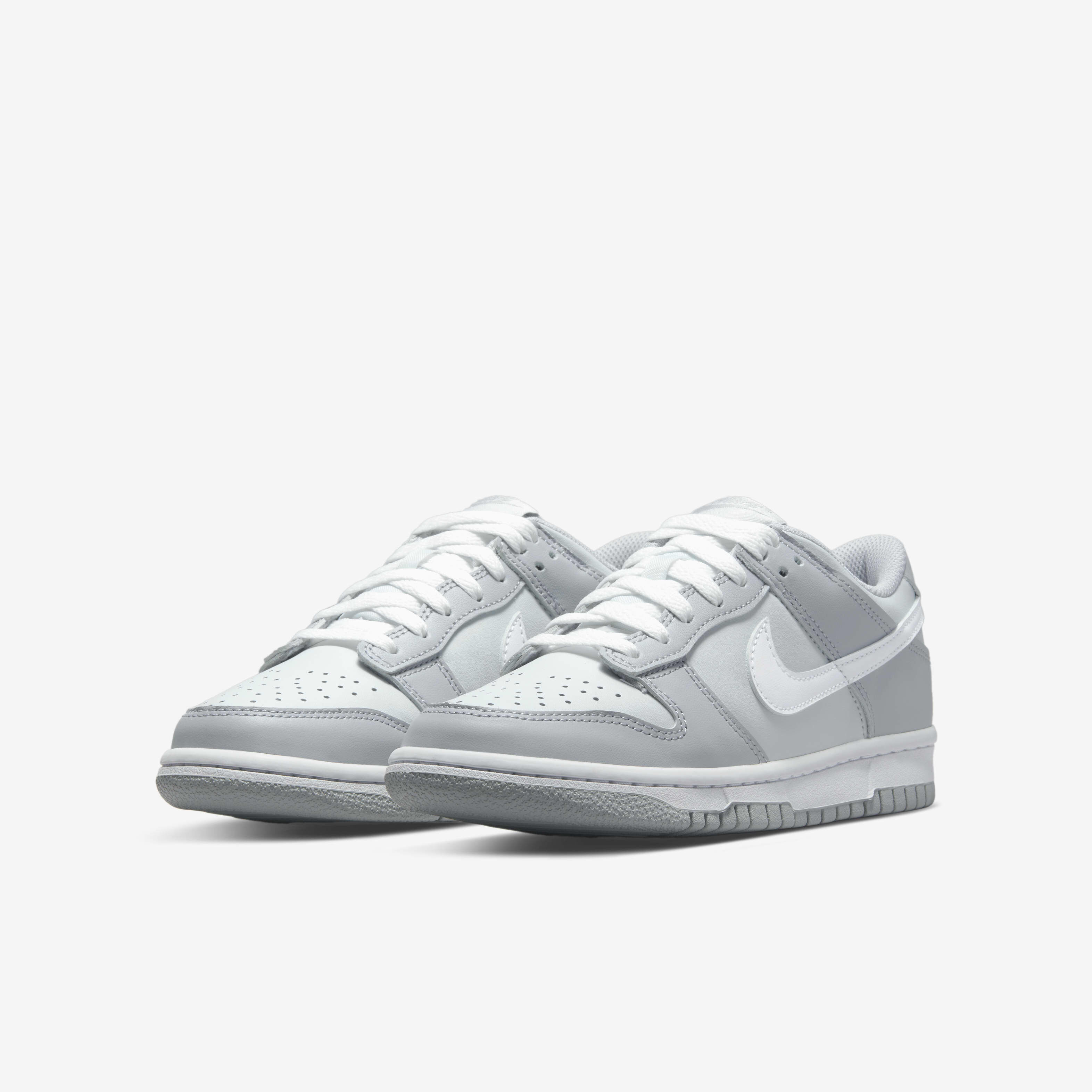 Nike Dunk Low image number 4