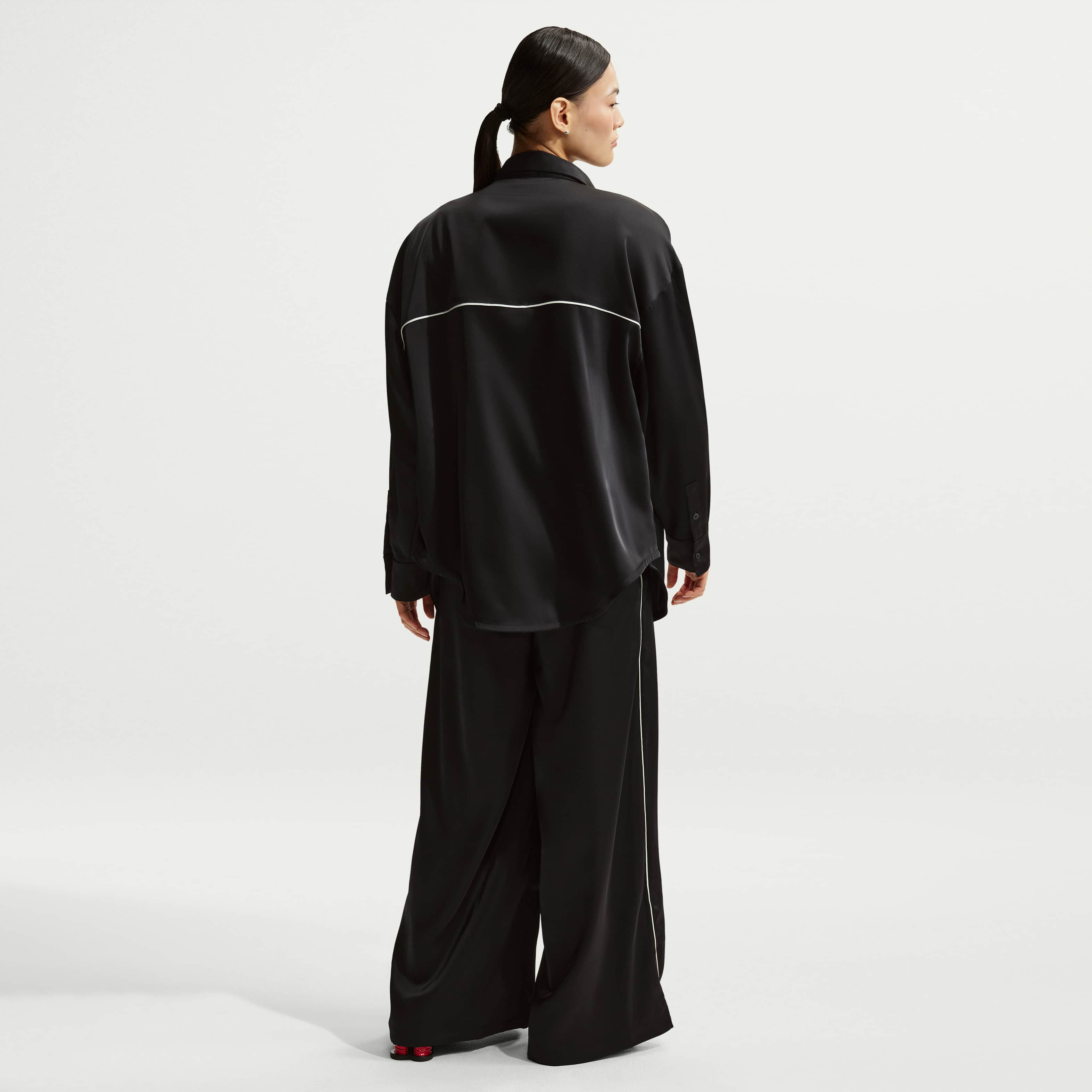 نايكي سبورتسوير image number 4