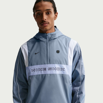 نايكي سبورتسوير شوكس