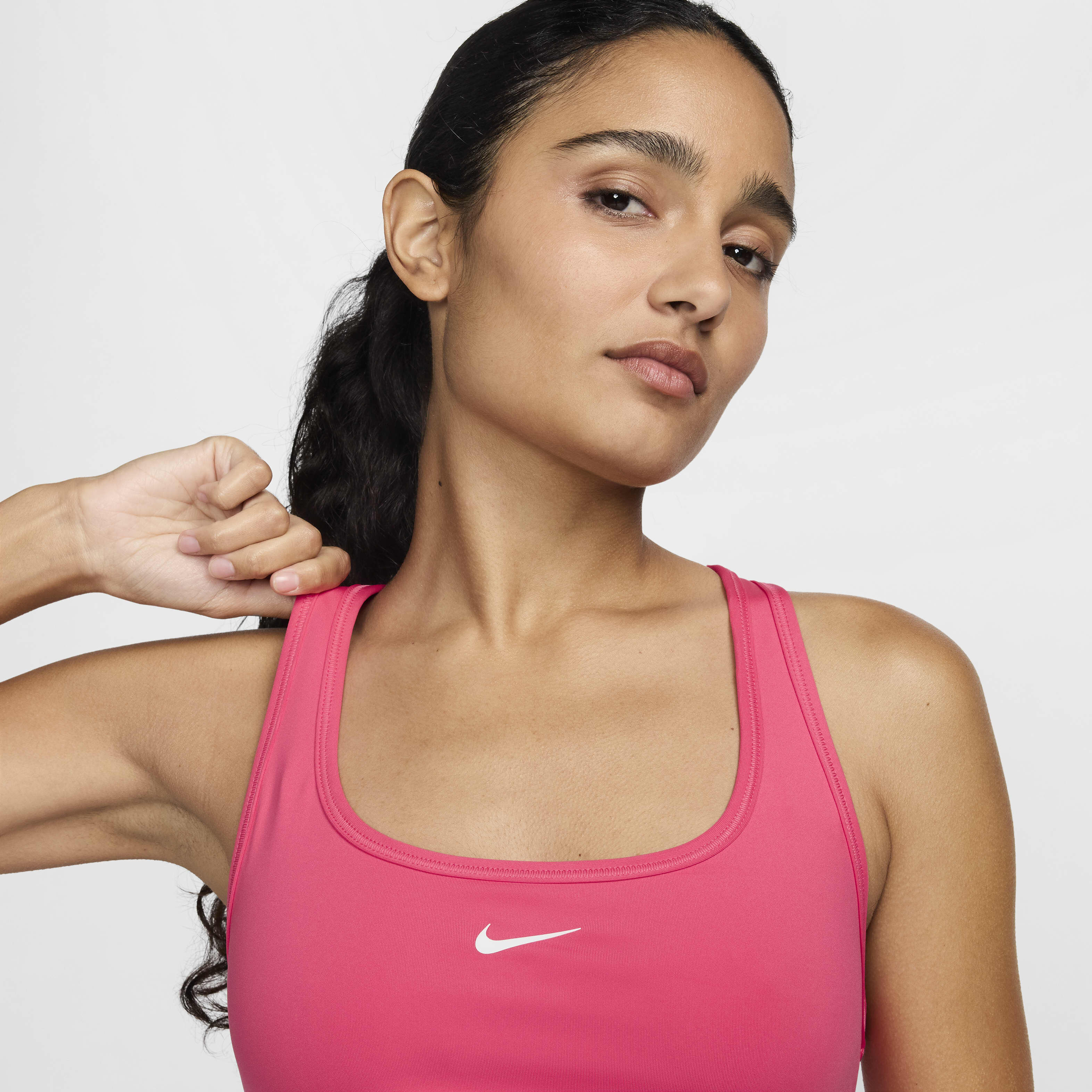 Hot pink nike sports bra hot sale