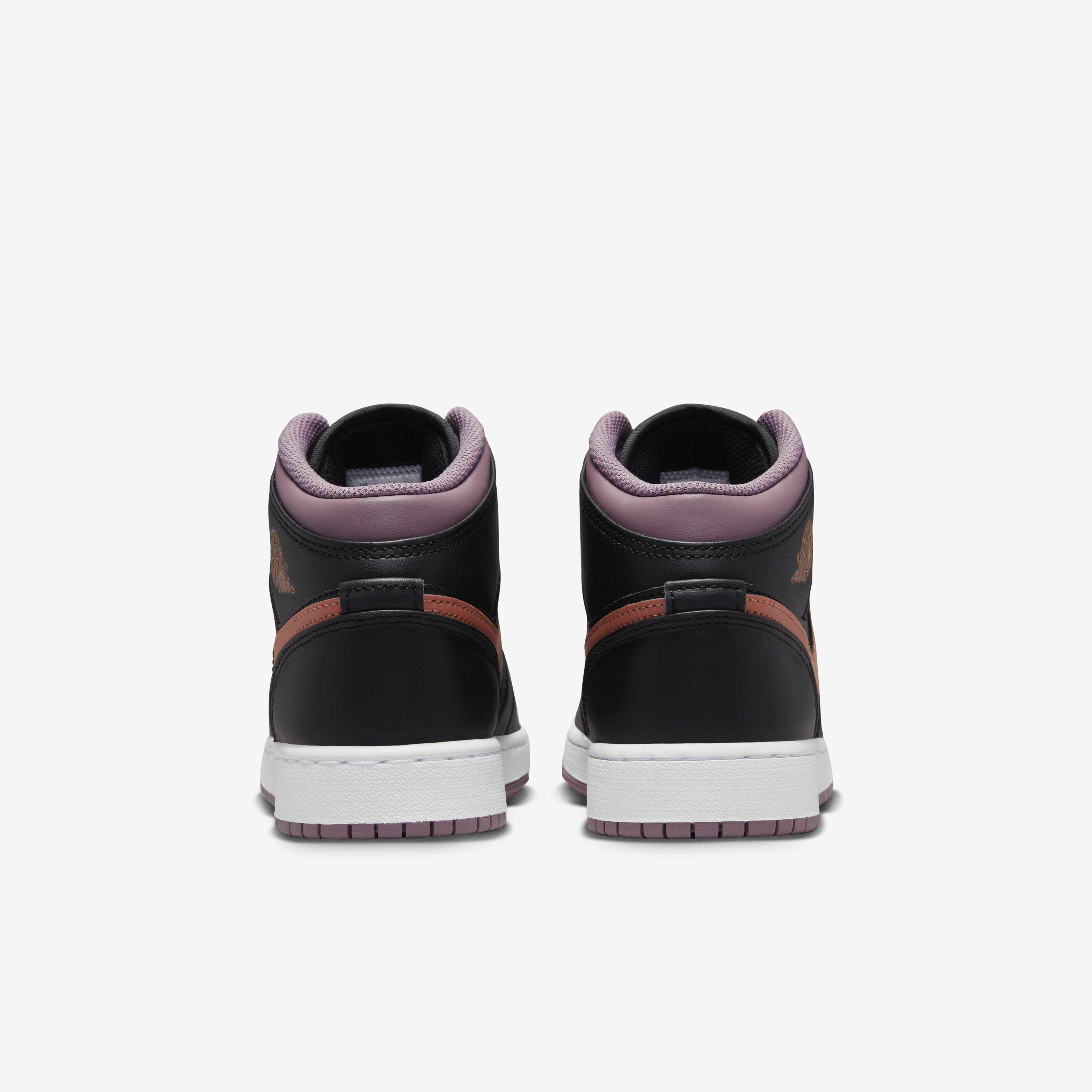 Air Jordan 1 Mid SE image number 5