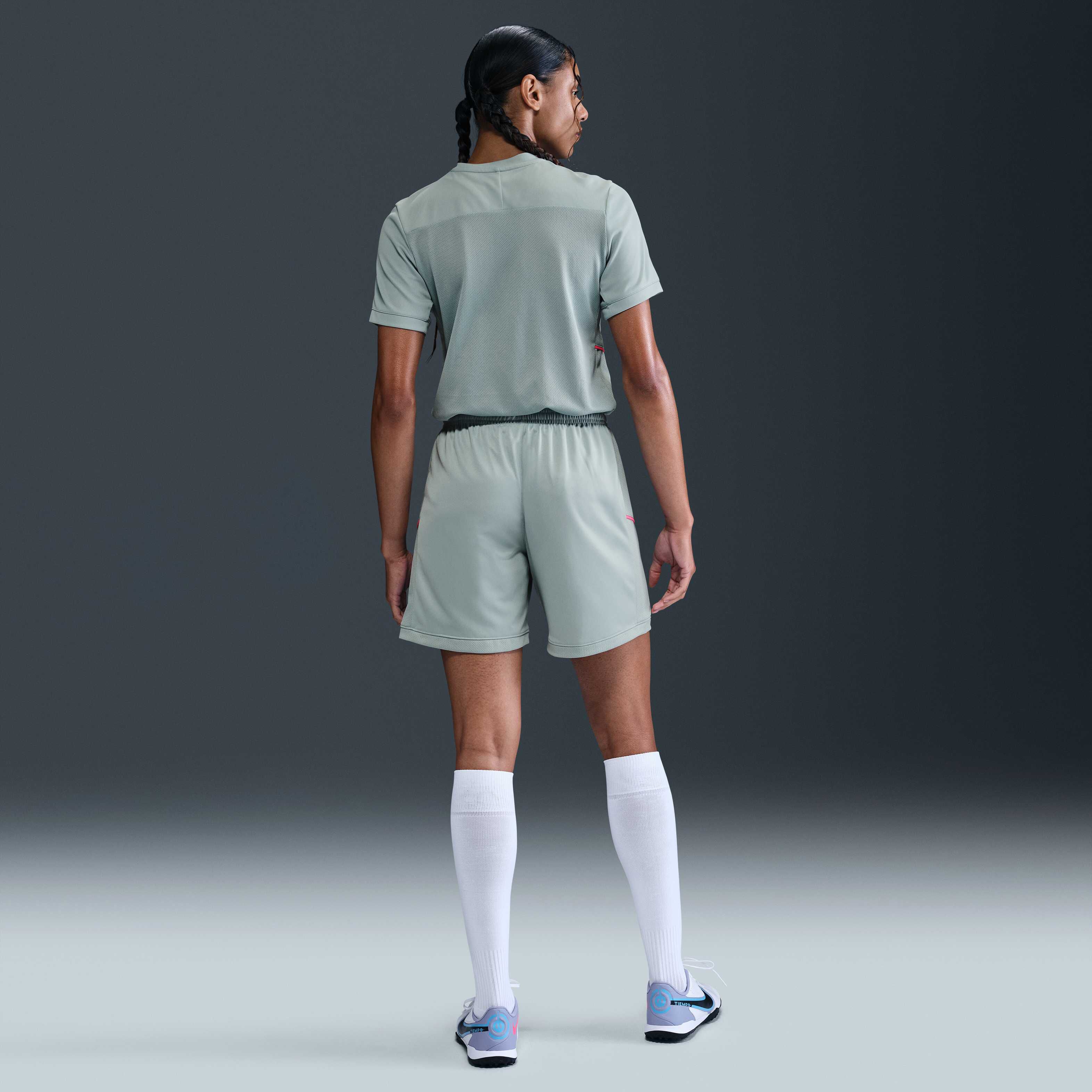 Nike Academy image number 4