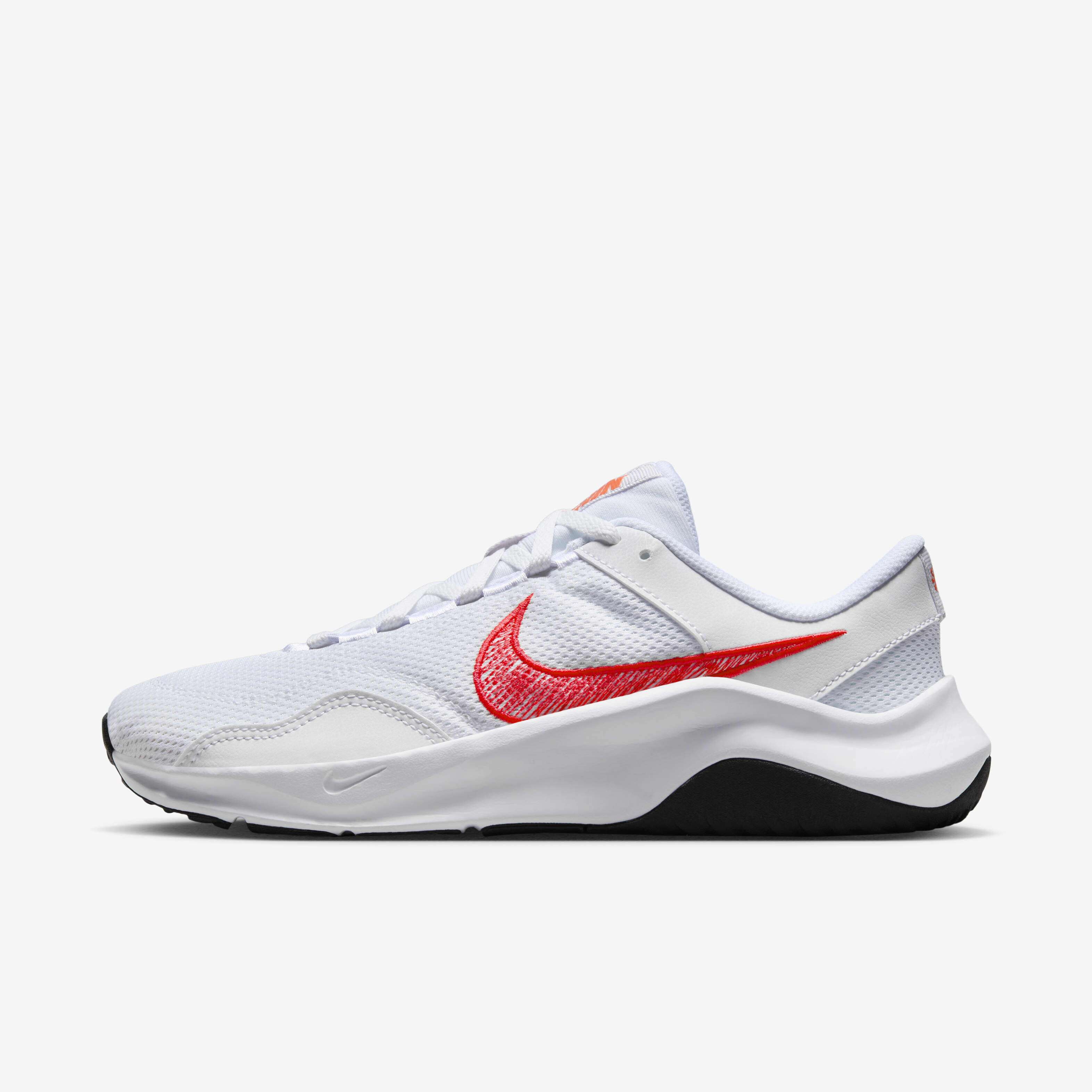 نايكي ليجيند ايسنشال 3 نيكست نيتشر image number 0