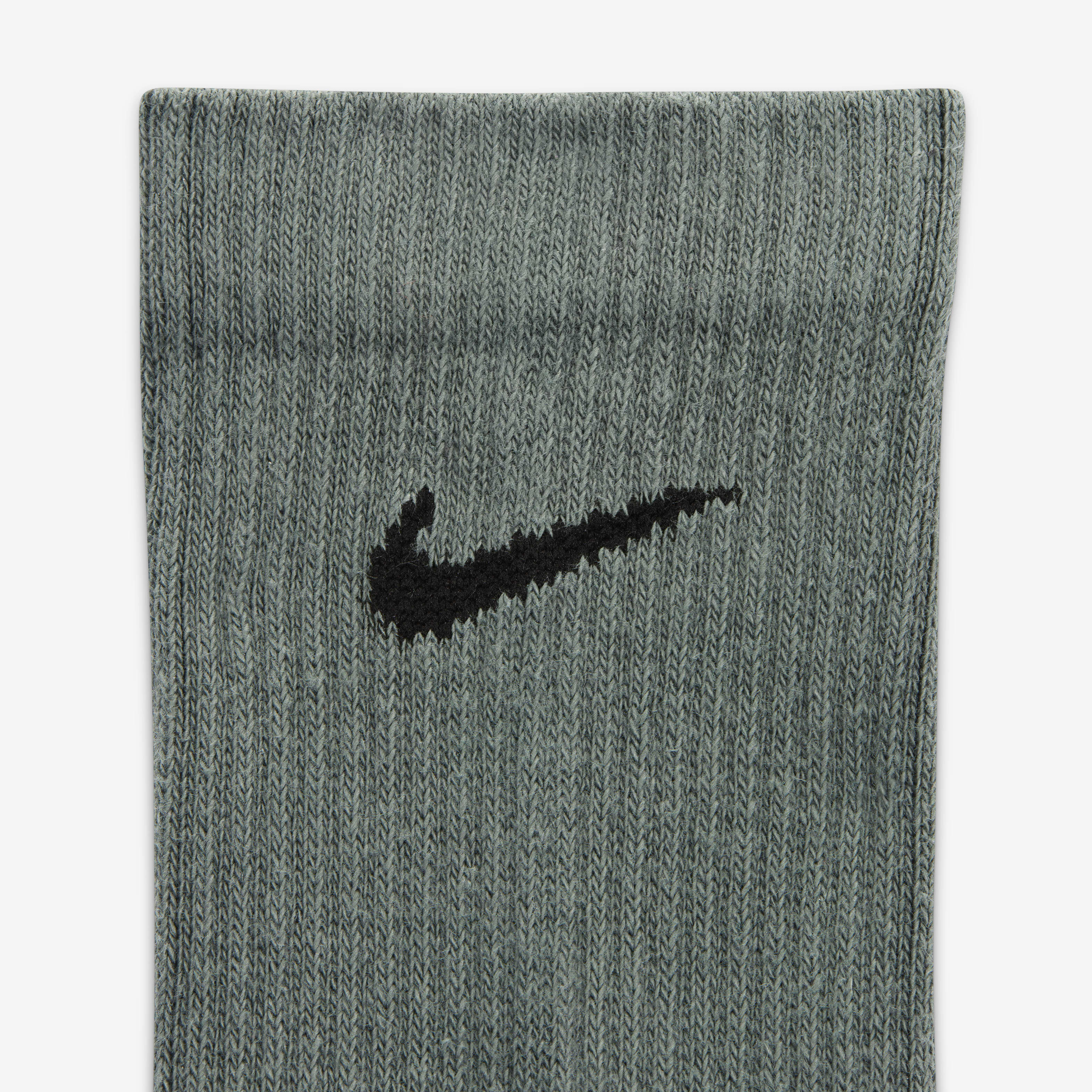 Nike Everyday Plus Cushioned image number 3