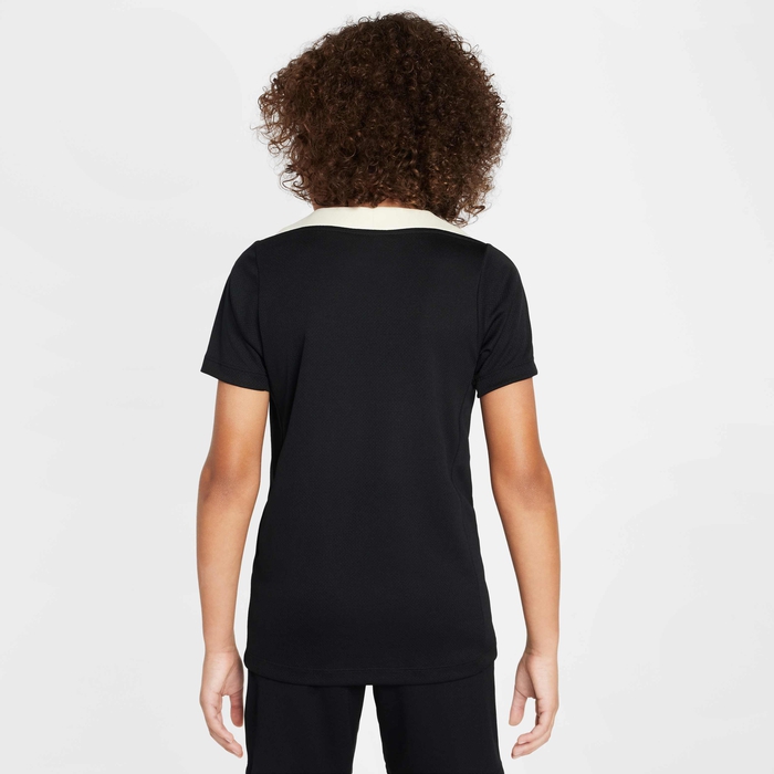 Liverpool F.C. Strike Special Edition image number 1 Liverpool F.C. Strike Special Edition image number 1