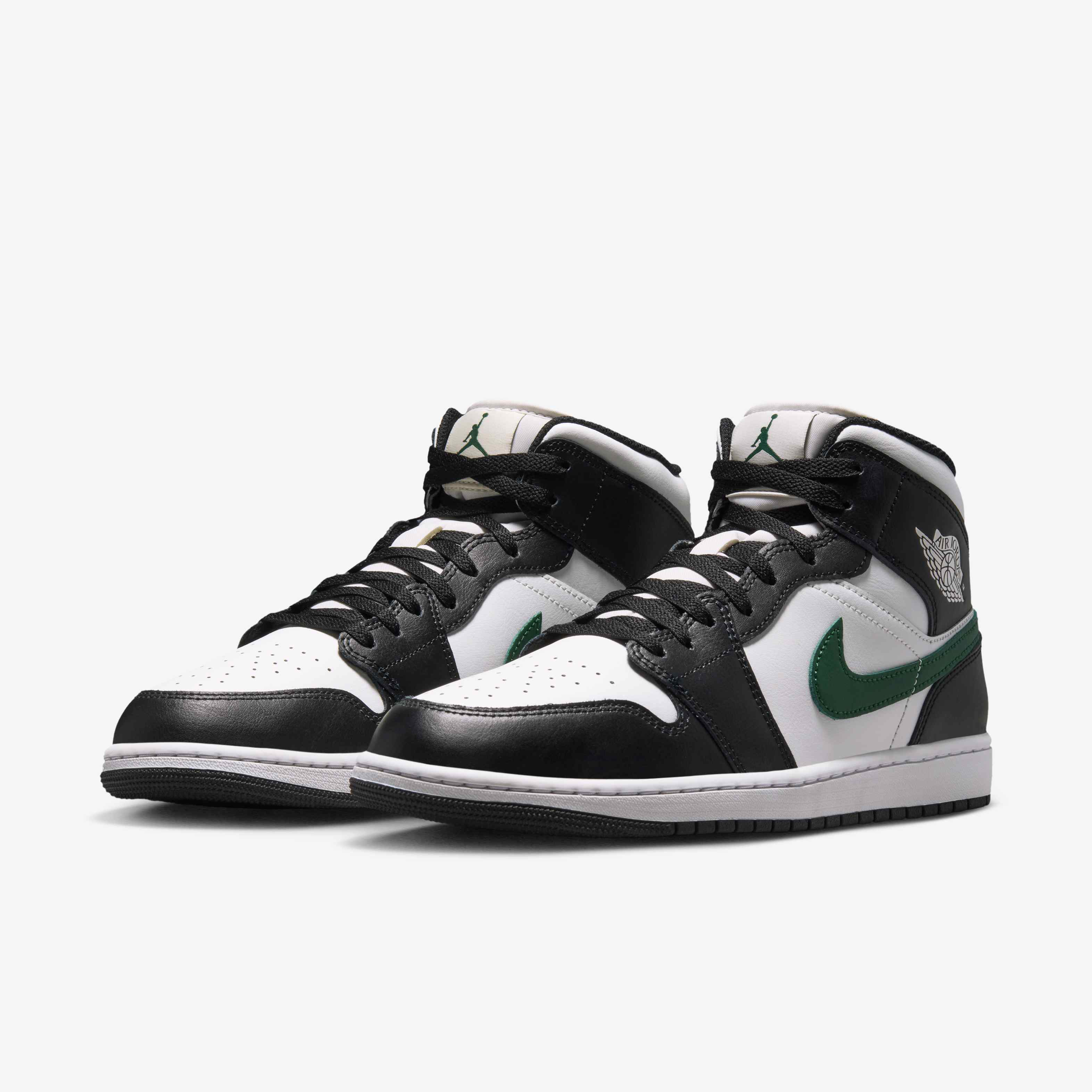 Air Jordan 1 Mid image number 4