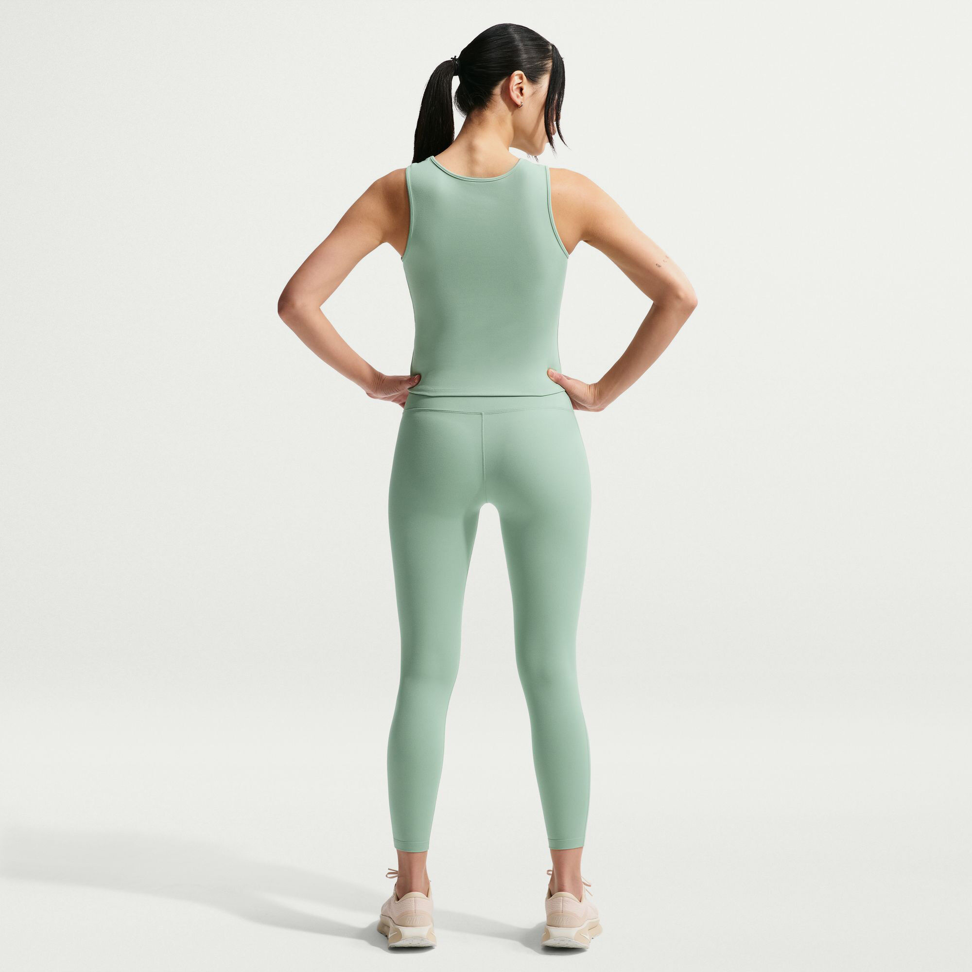 Nike One image number 1