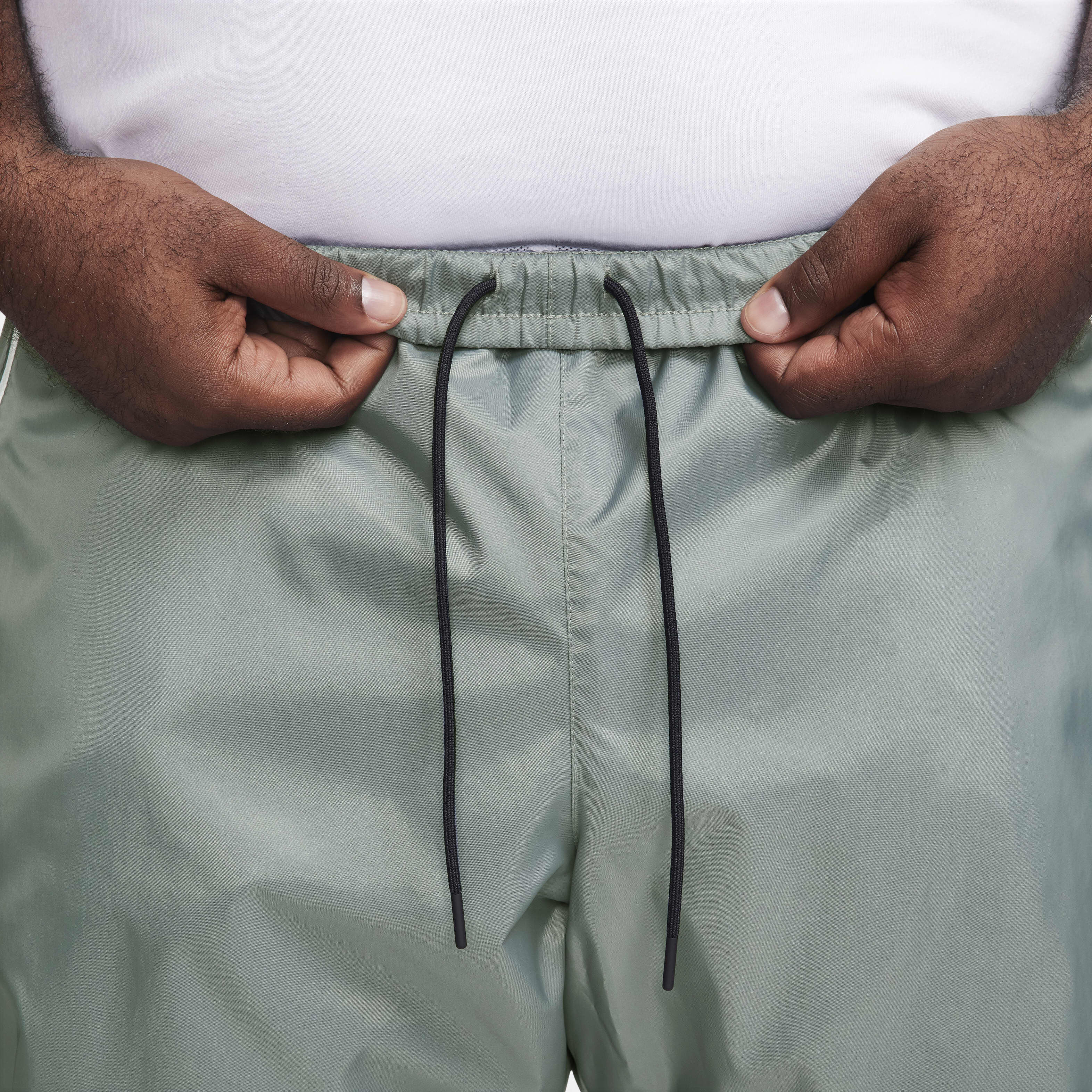 Nike Windrunner image number 9