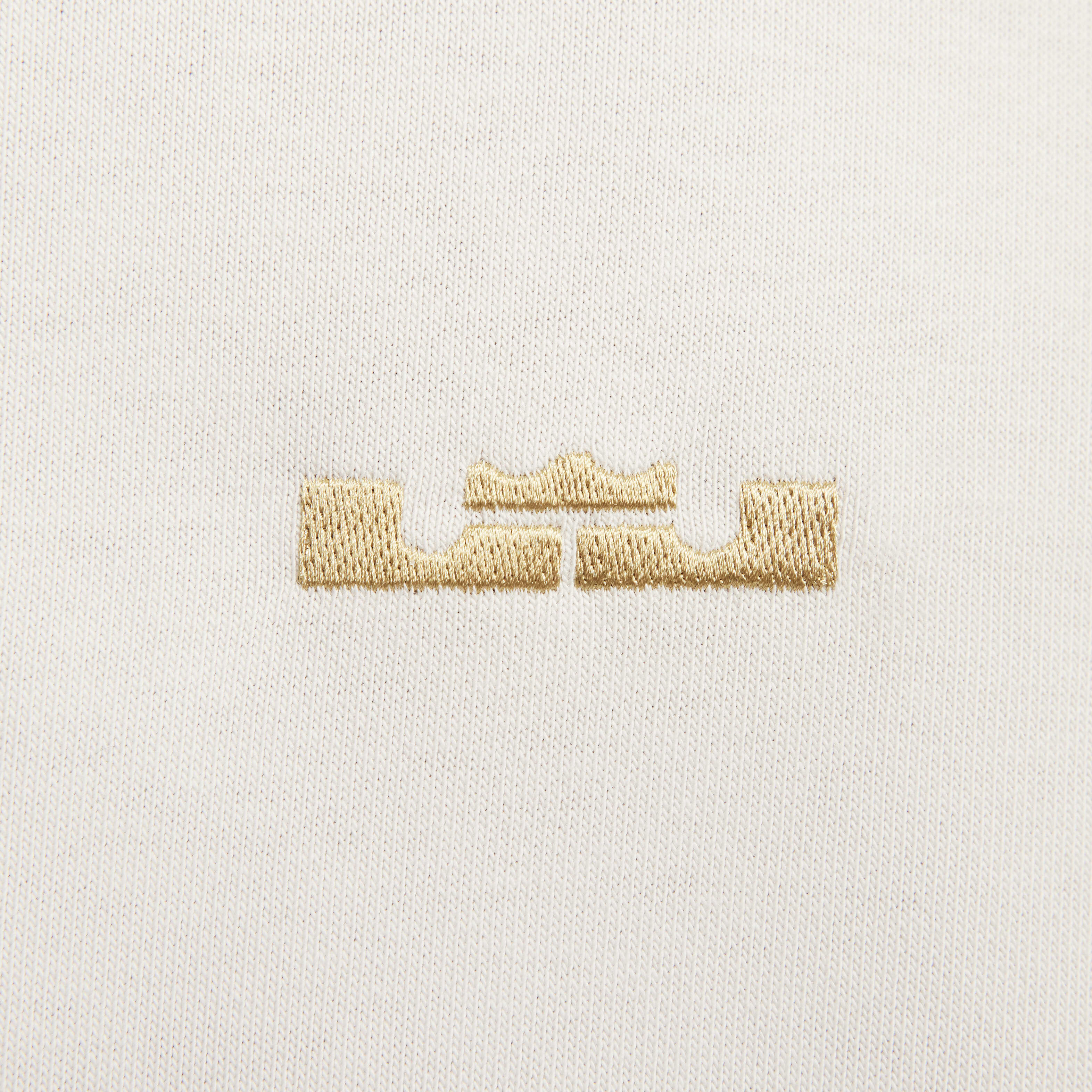 LeBron James x Liverpool F.C. image number 4