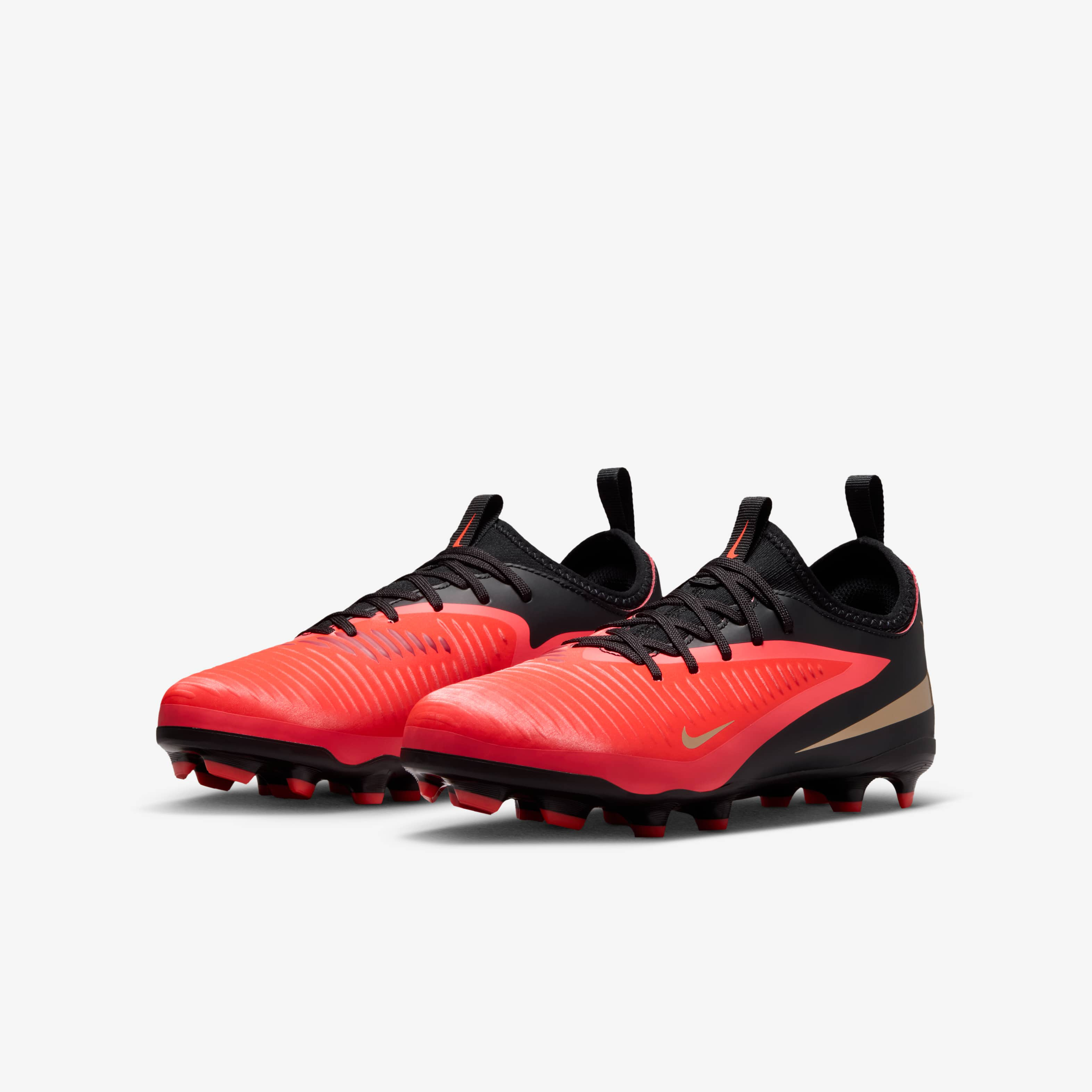 Nike Jr. Phantom 6 Low Academy image number 4