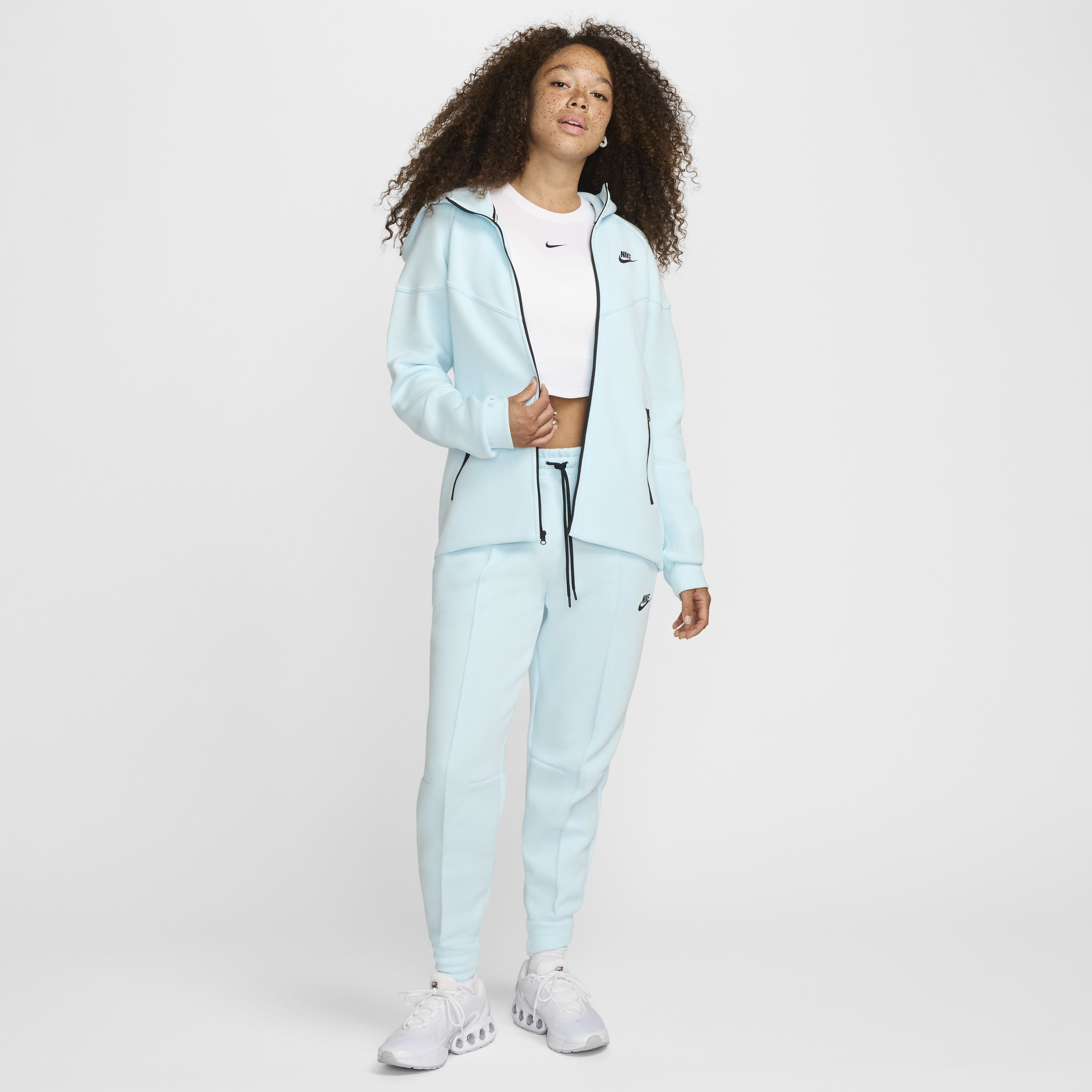 Nike tech pack women clearance