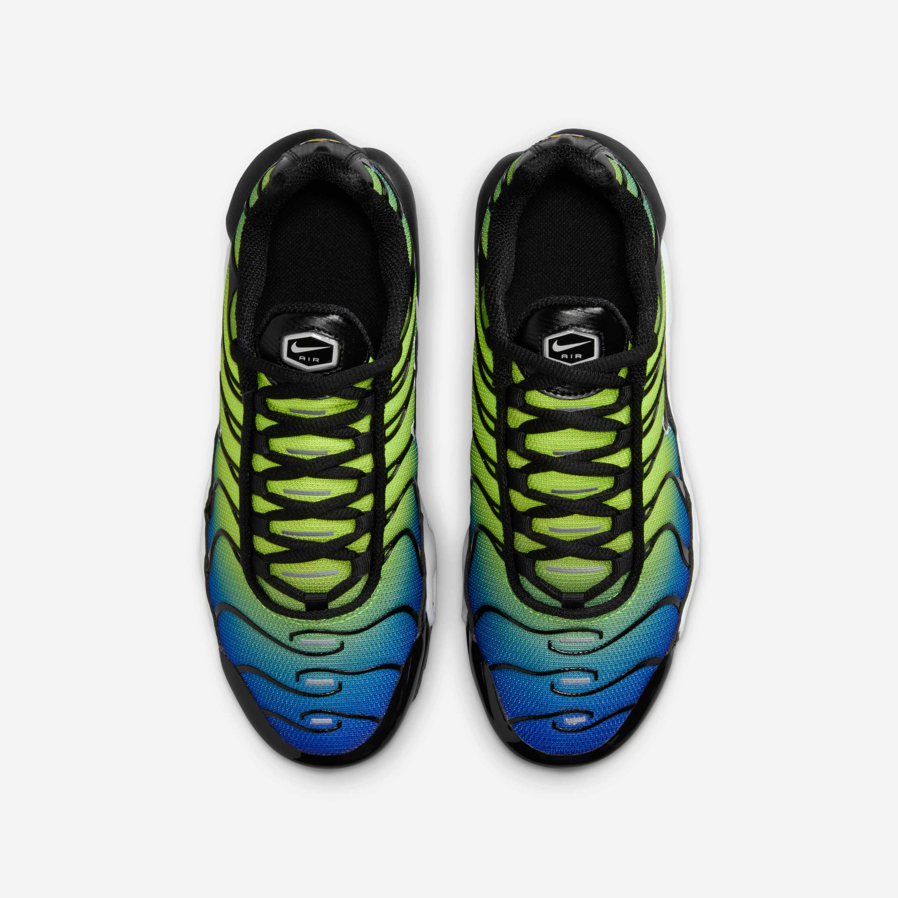 Nike Air Max Plus image number 3