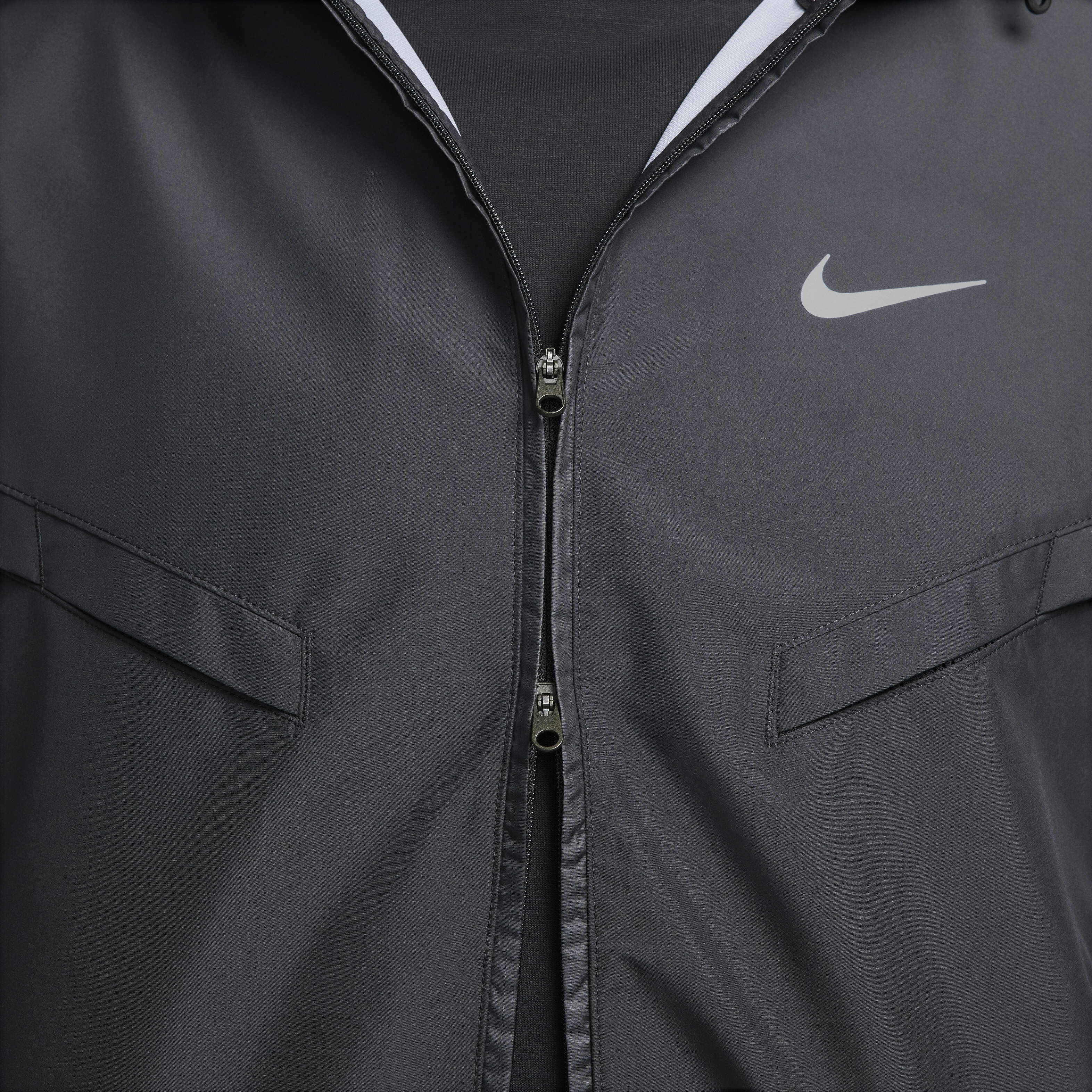 nike bolt windrunner