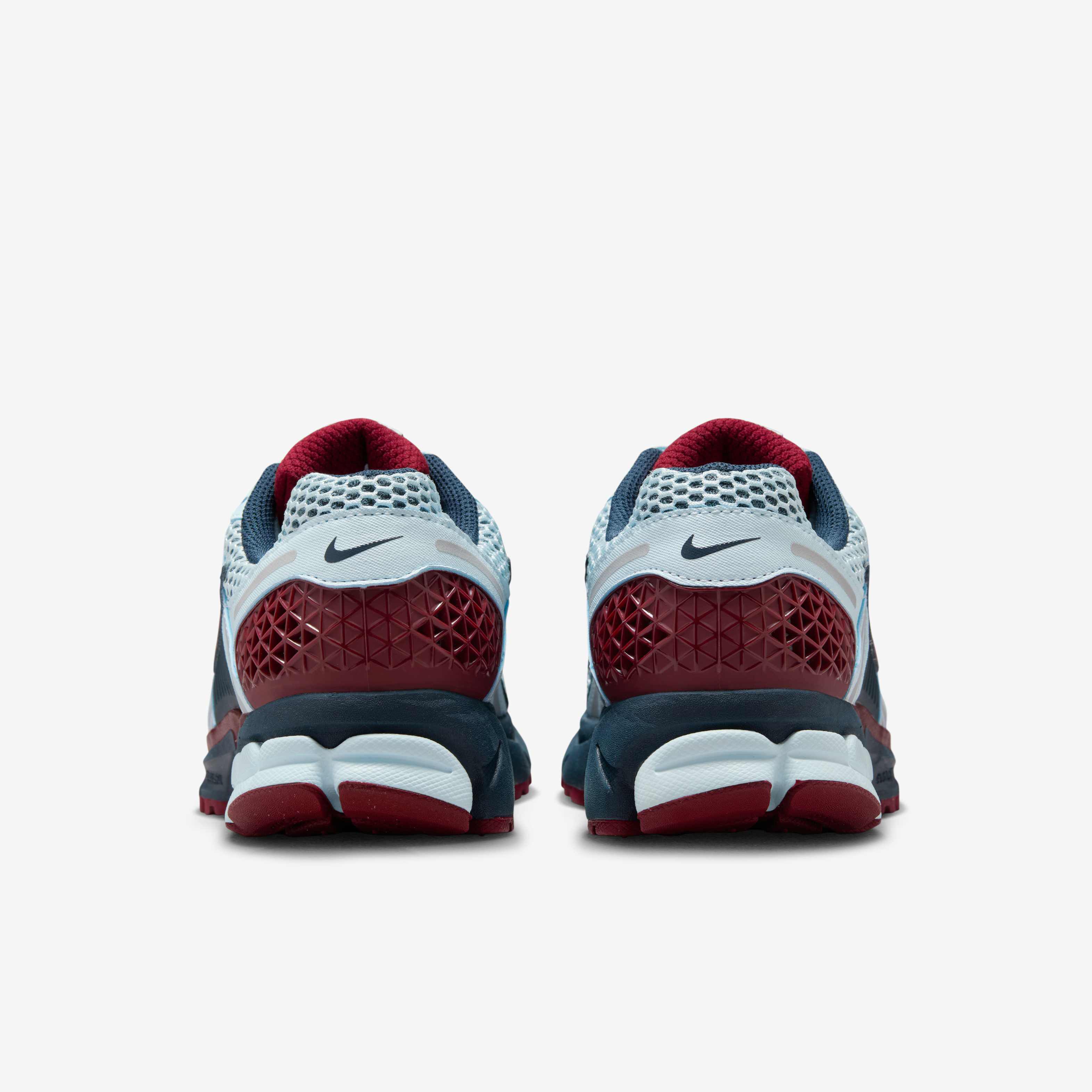 Nike Zoom Vomero 5 image number 5