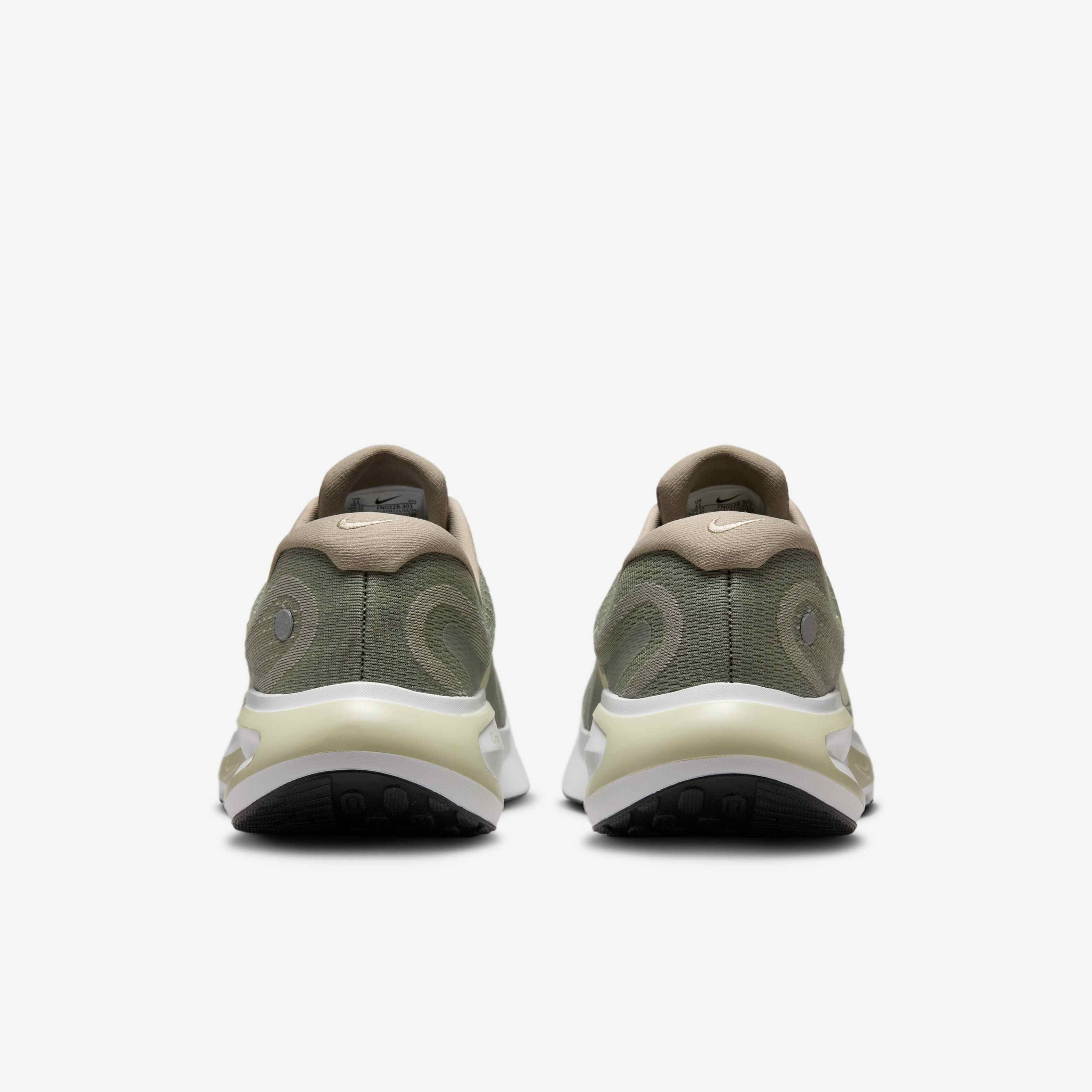 نايكي جيرني رن image number 5