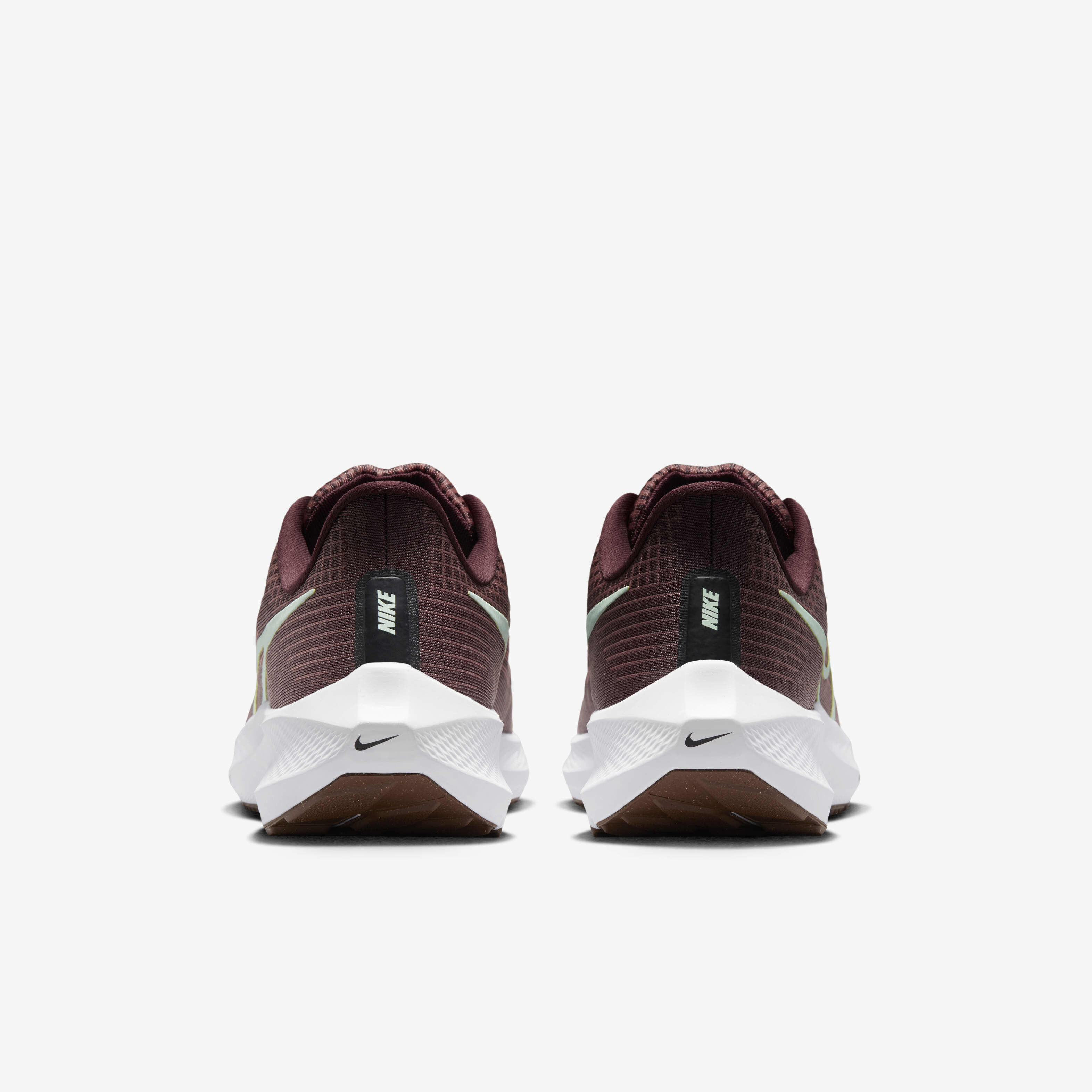 نايكي بيجاسوس 39 image number 5