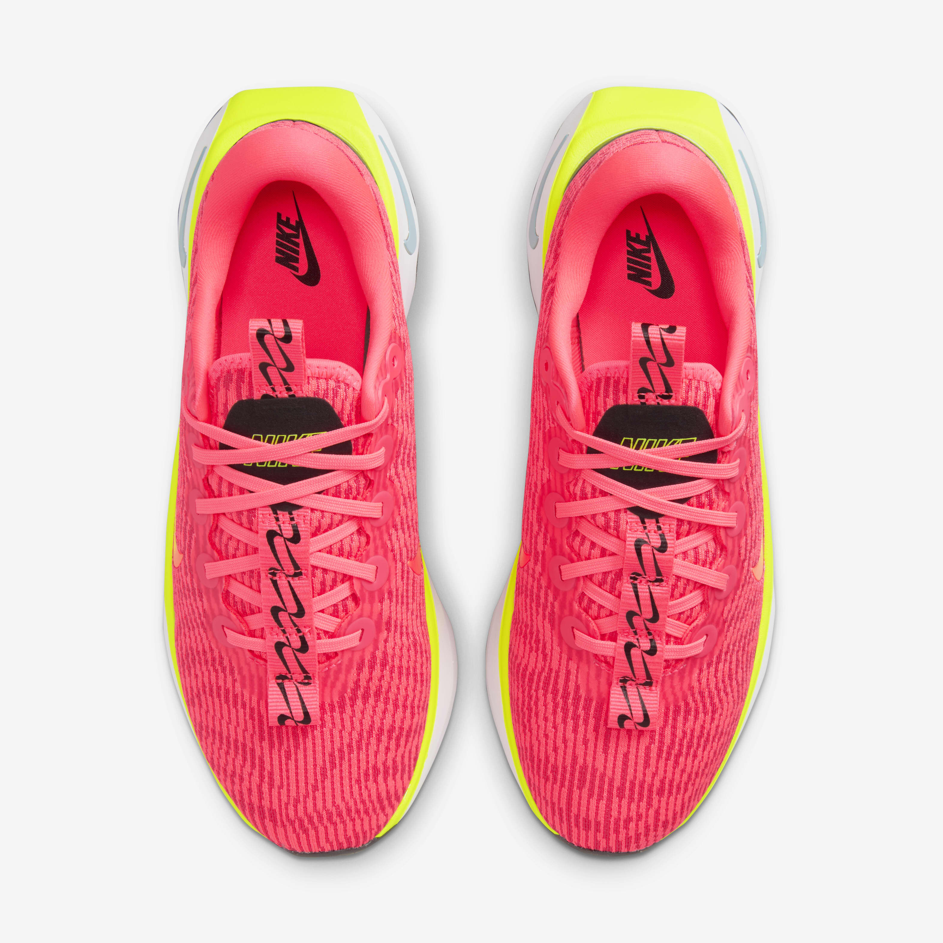 نايكي موتيفا image number 3