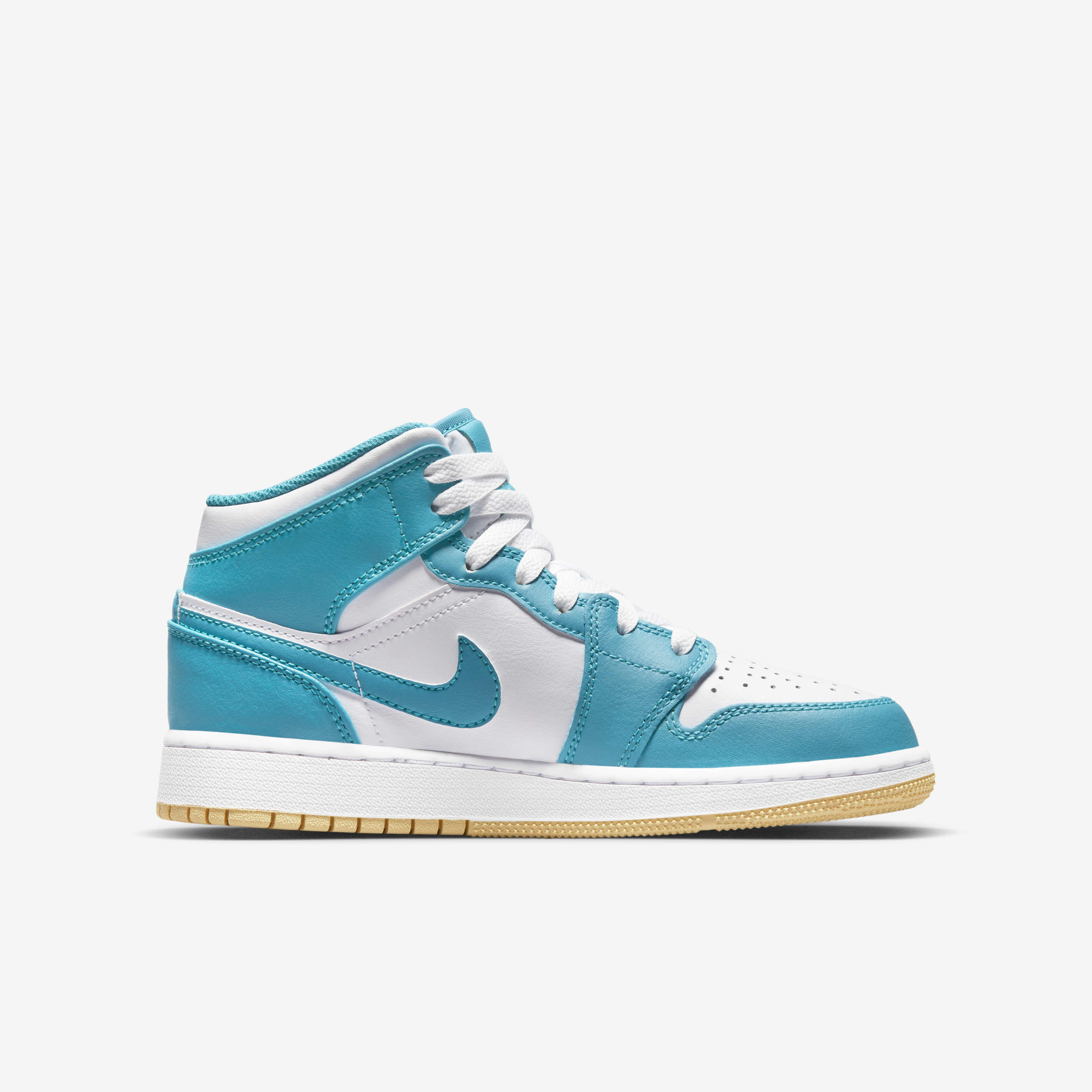 Air Jordan 1 Mid image number 2