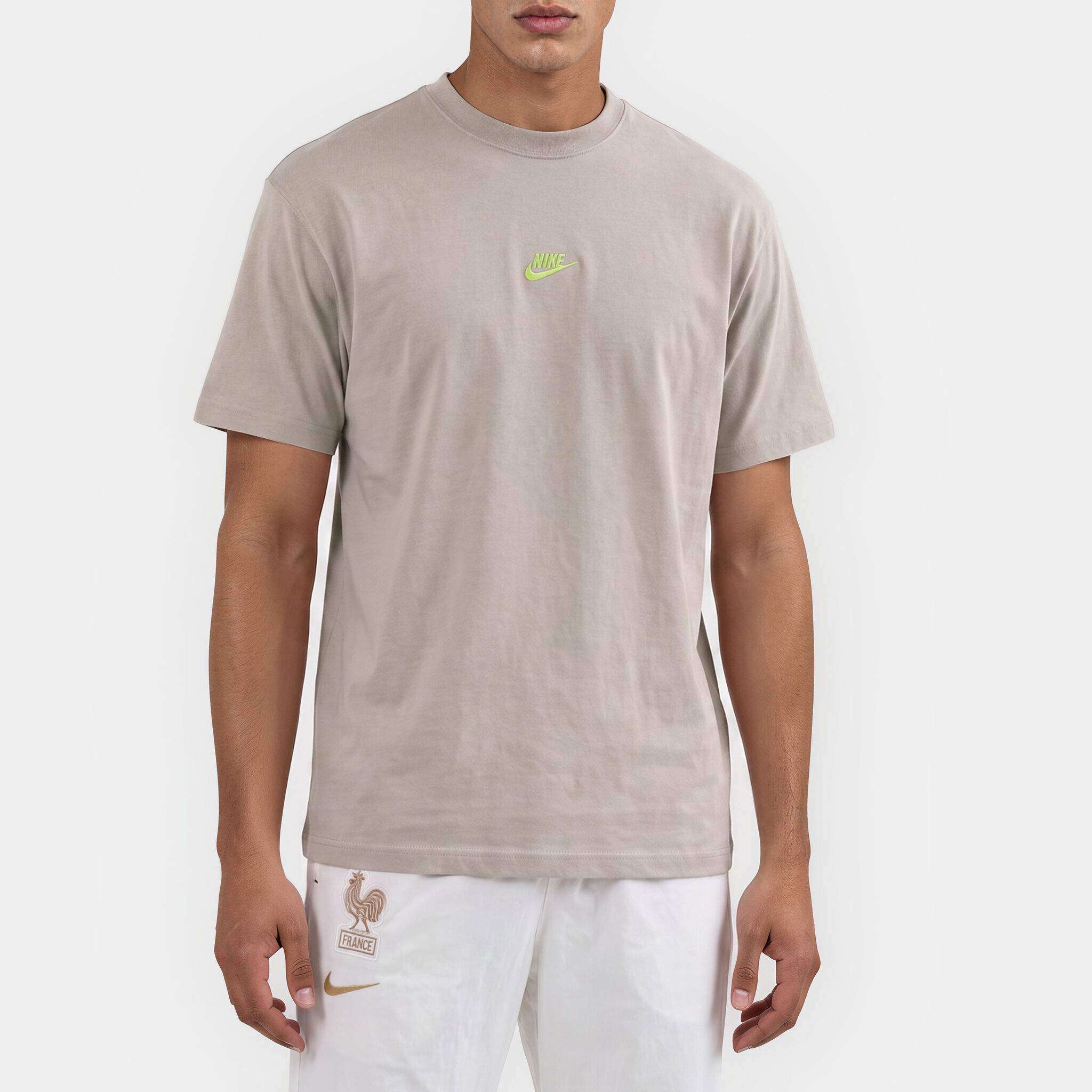 Nike City Tee - Dubai image number 3