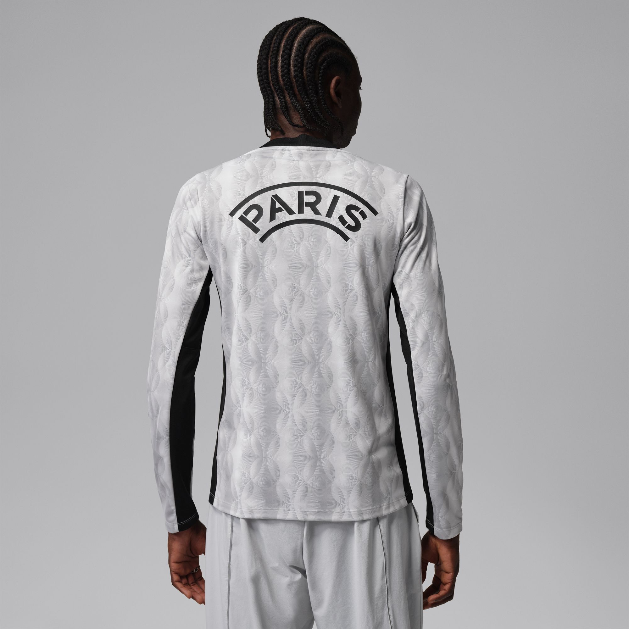 Paris Saint-Germain Academy Pro Night Edition image number 6