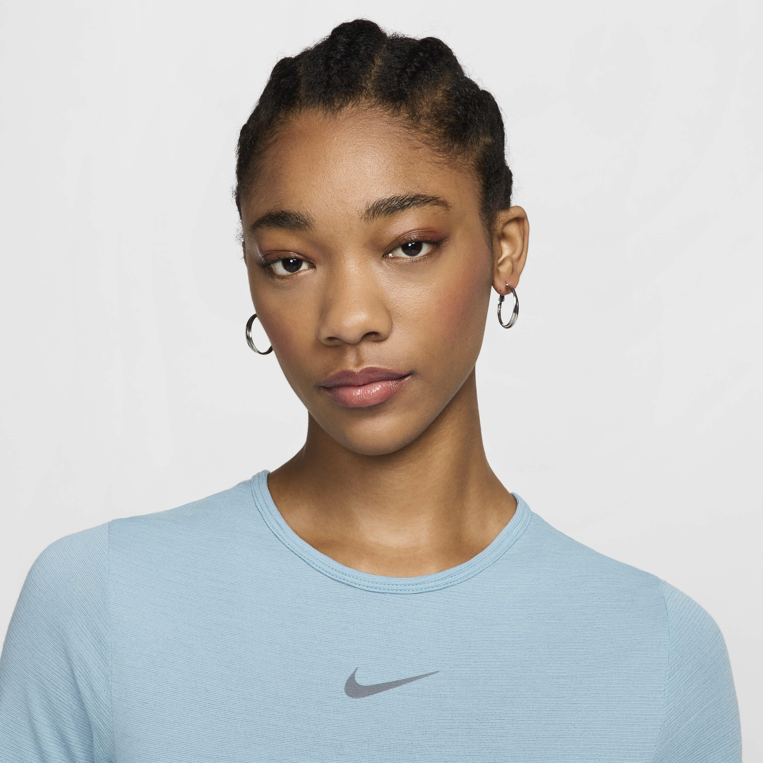 نايكي سويفت وول image number 2