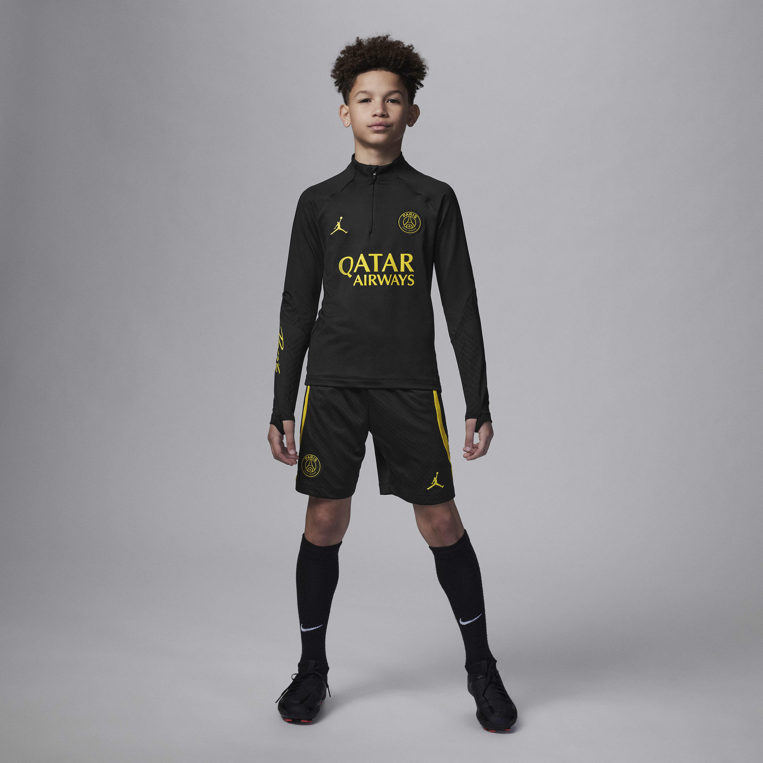 باريس سان جيرمان سترايك image number 6