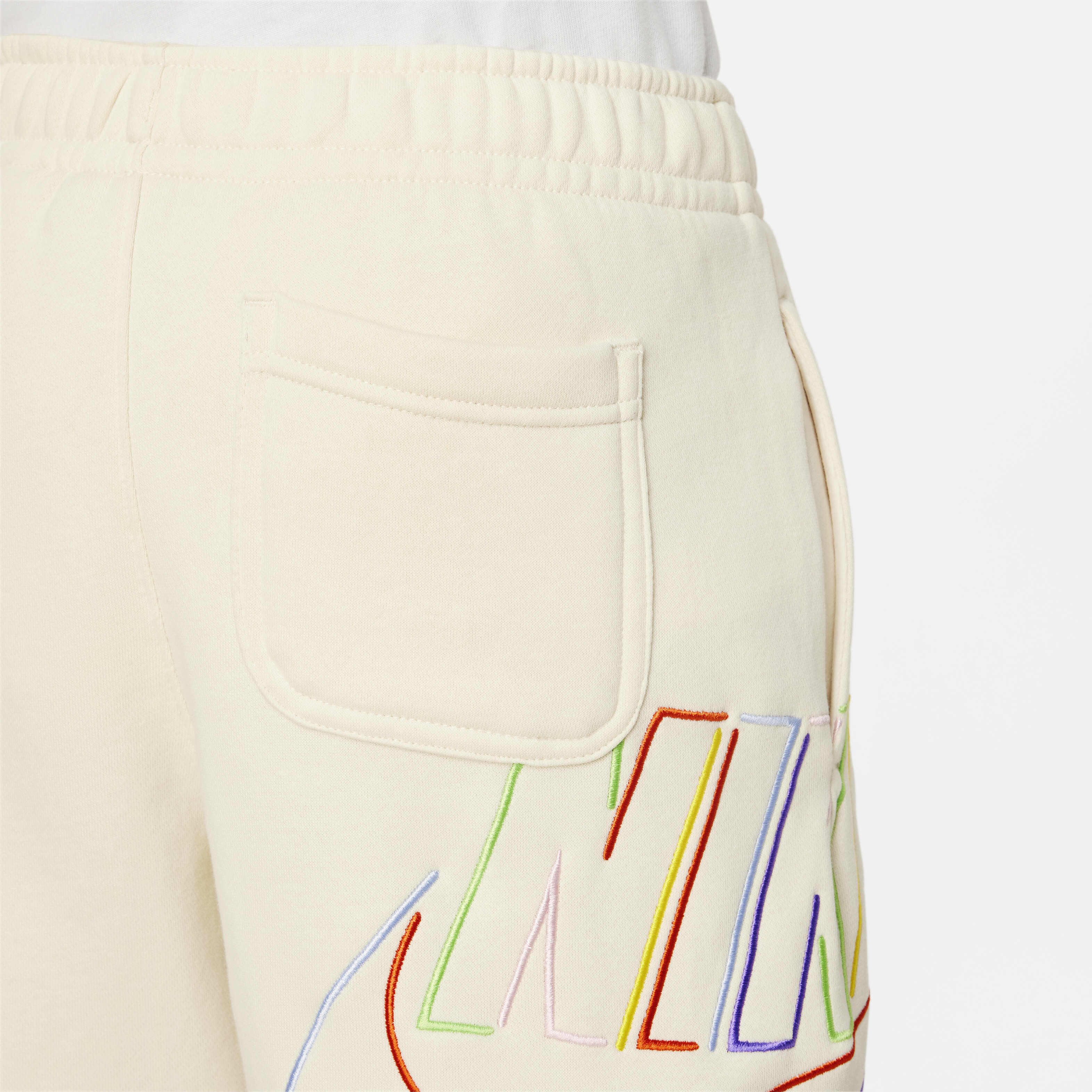 Nike Sportswear image number 5