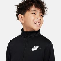 Nike Sportswear Club Dri-FIT
