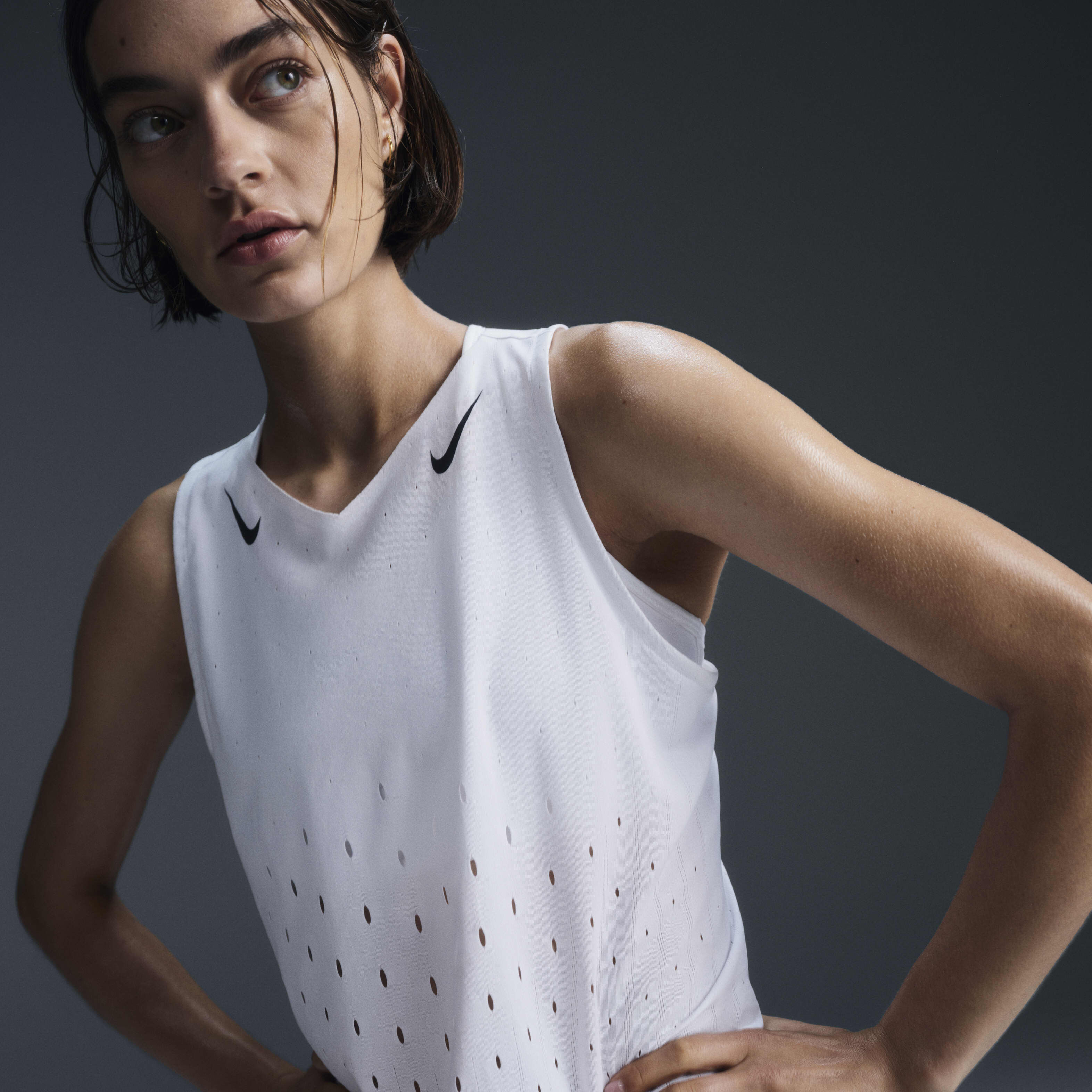 Nike aeroswift vest on sale