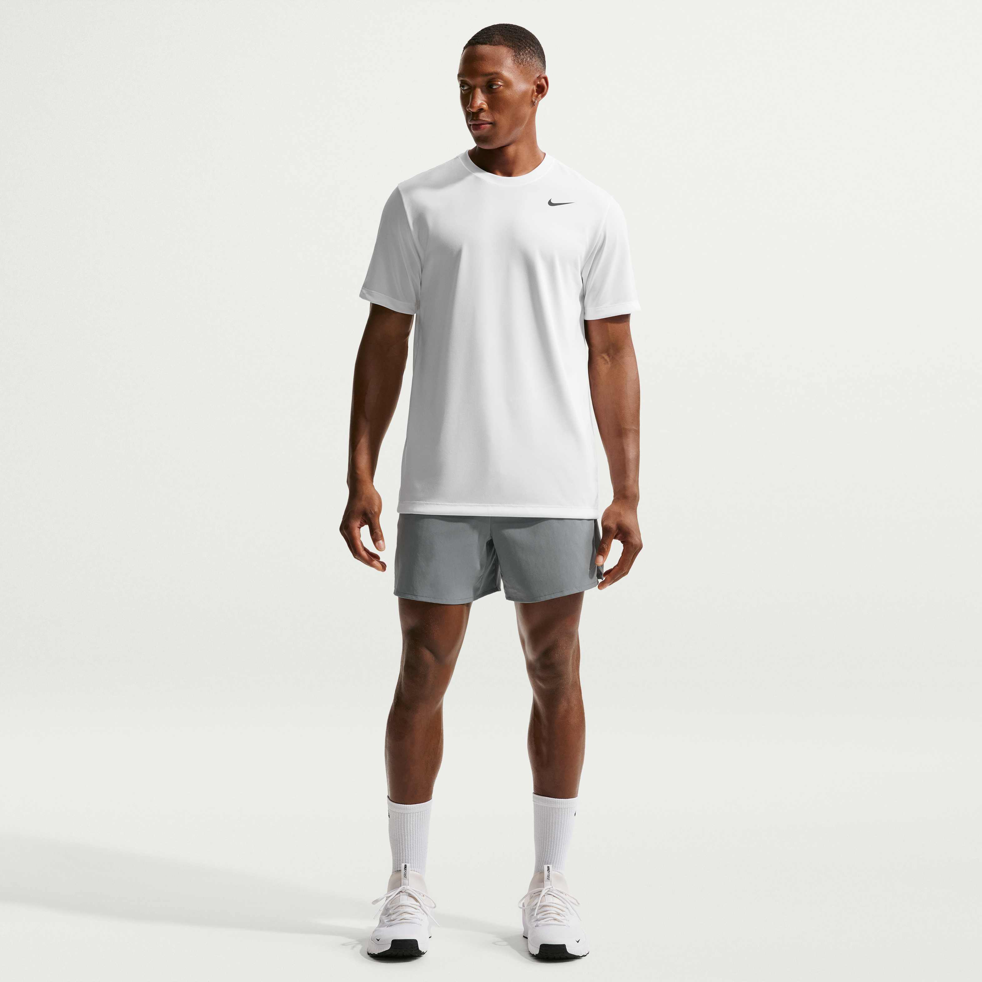 Nike Dri-FIT Legend image number 3
