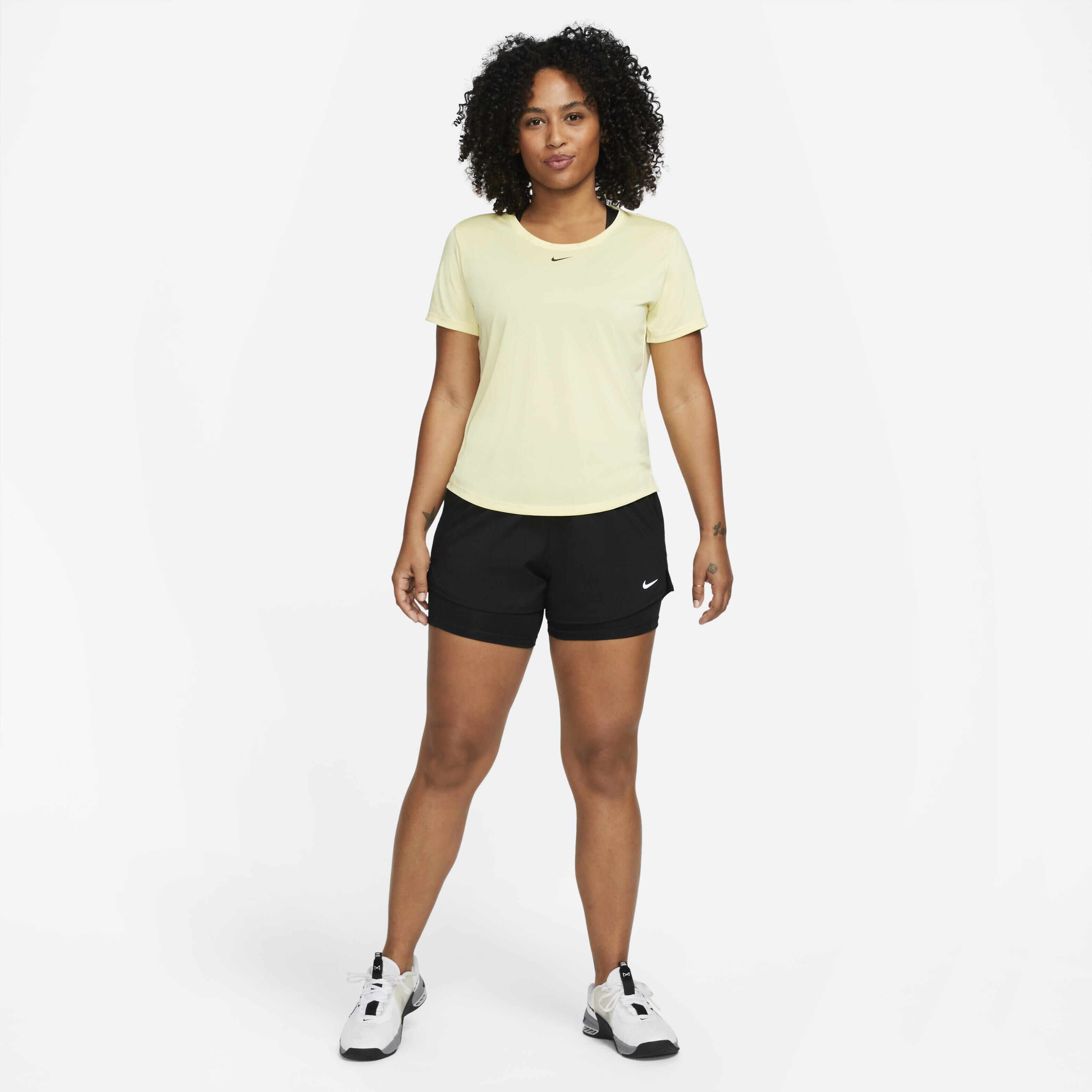 Nike dry crew shorts 2 hotsell