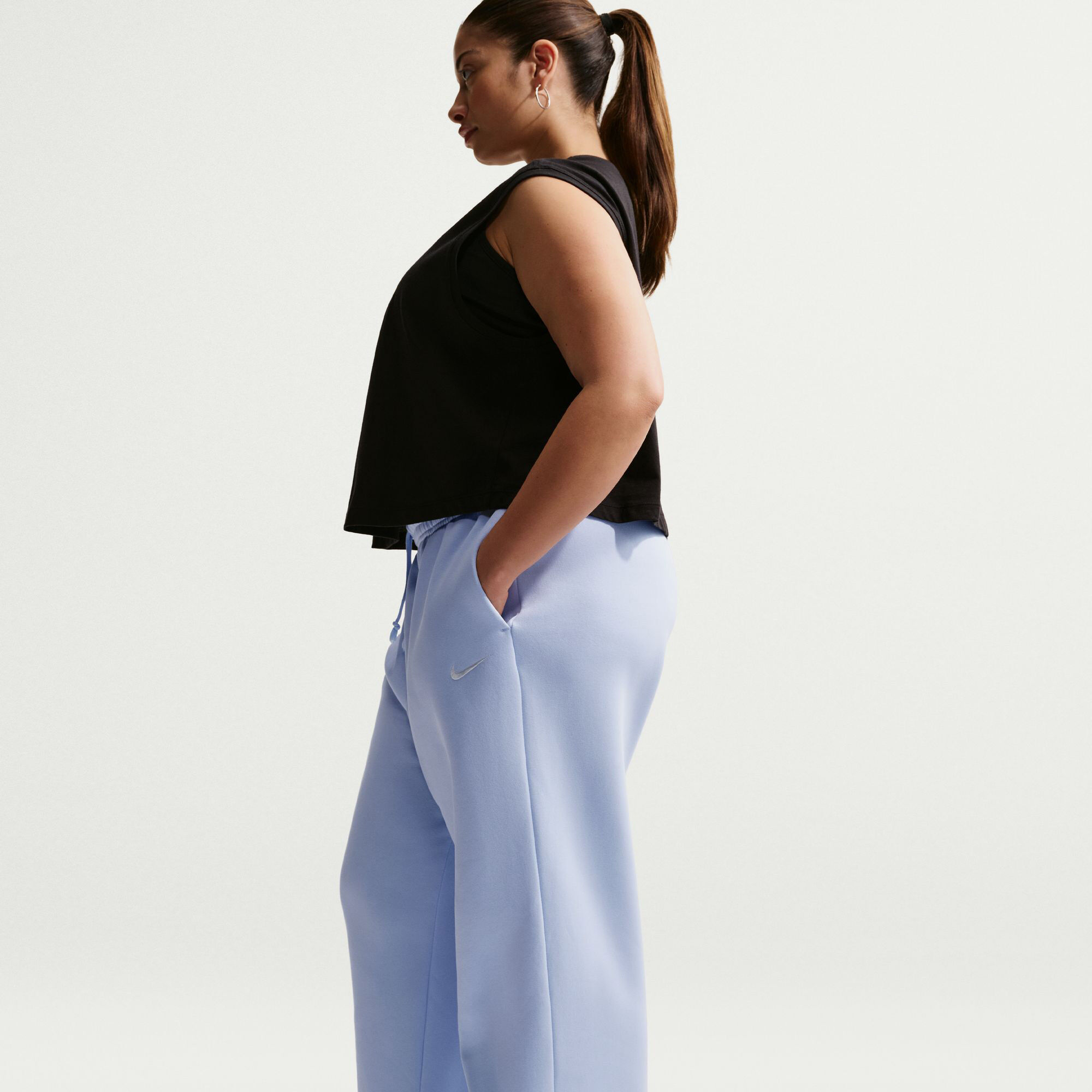 نايكي سبورتسوير فينيكس فليس image number 4