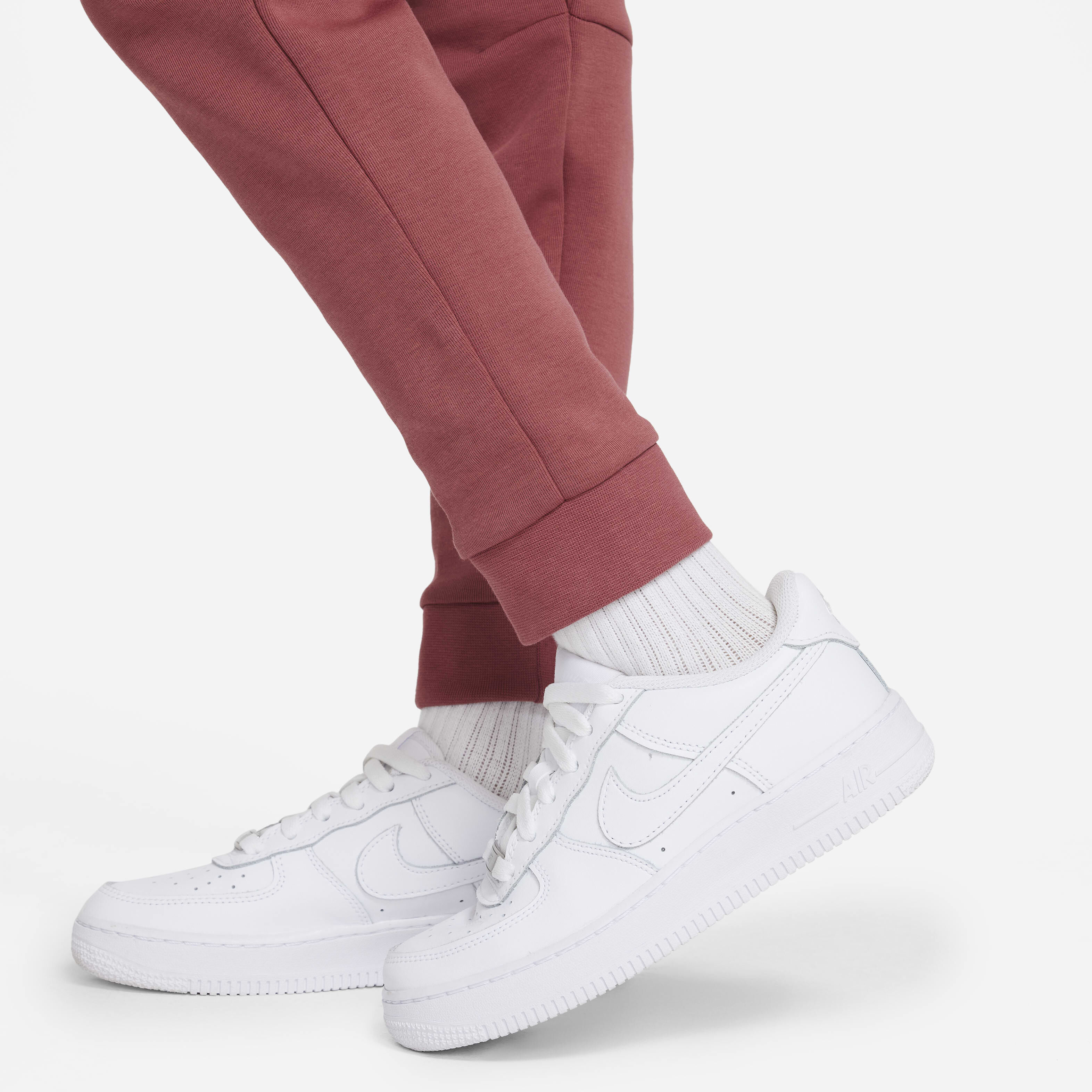 Nike Sportswear Tech Fleece image number 4