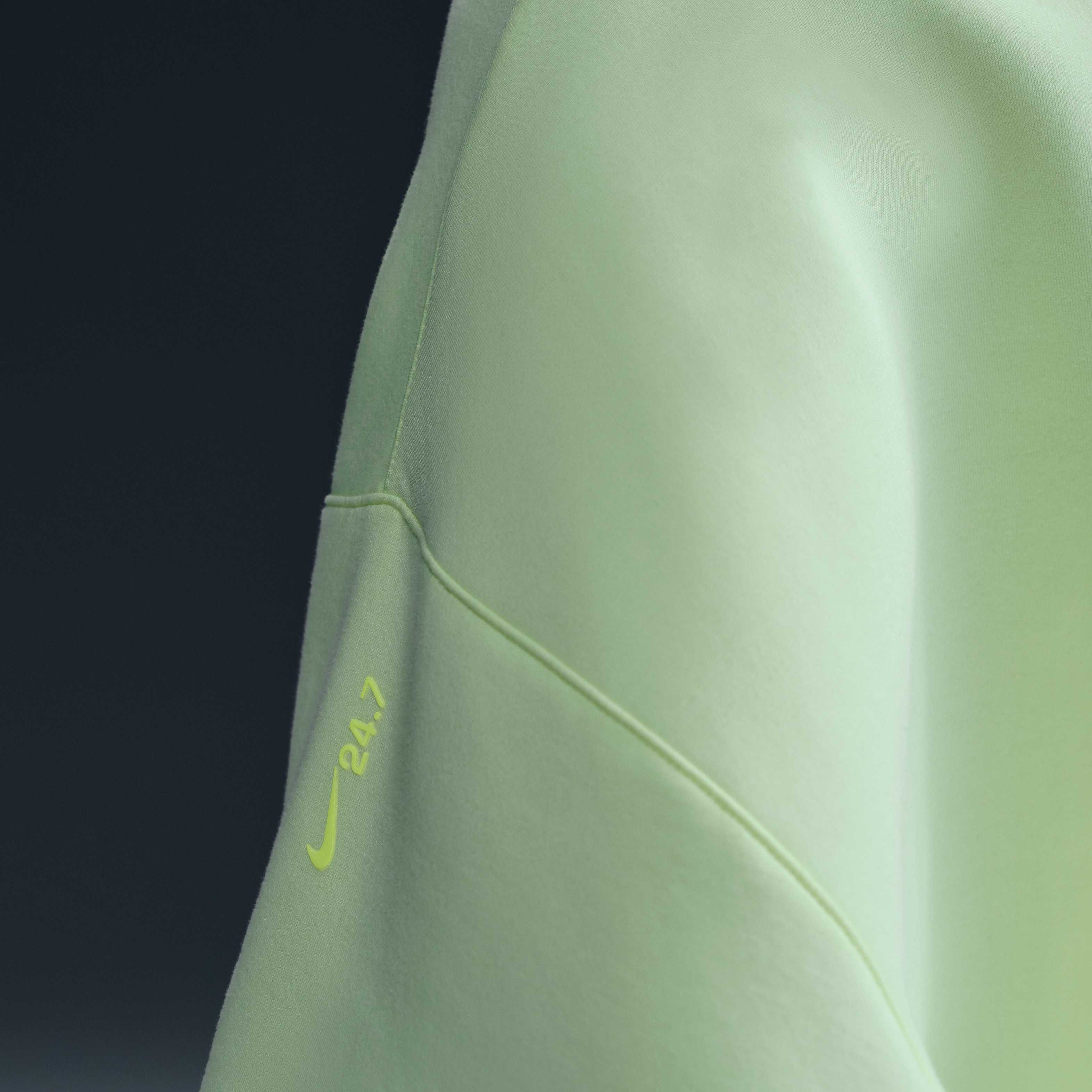 نايكي 24.7 امبوسبلي سوفت image number 5