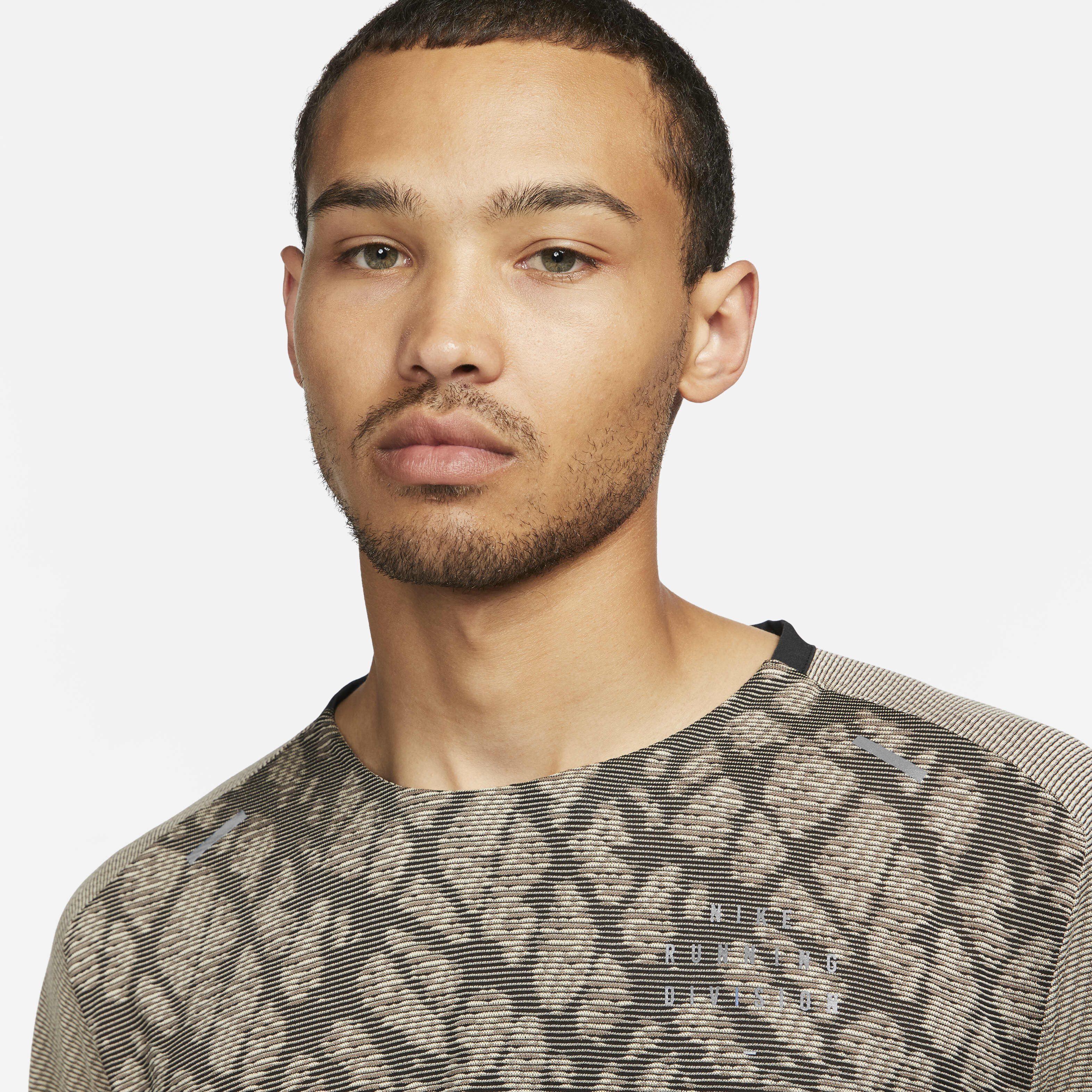 نايكي دراي-فت اي دي في رن ديفيجن تك-نت image number 2