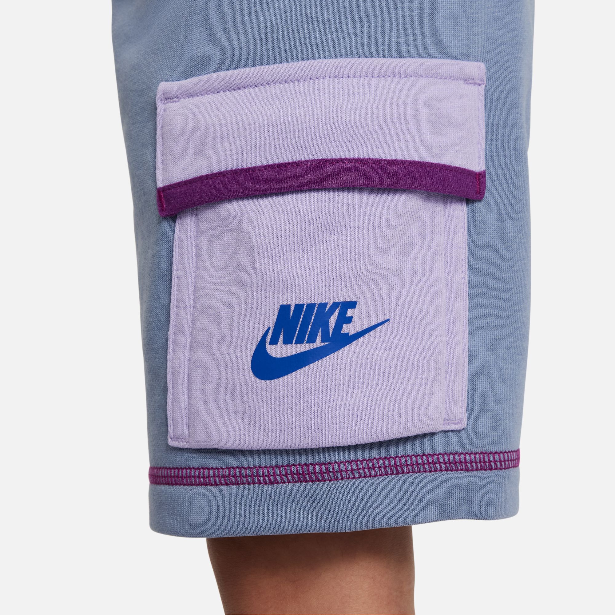 Nike Sportswear Reimagine image number 3