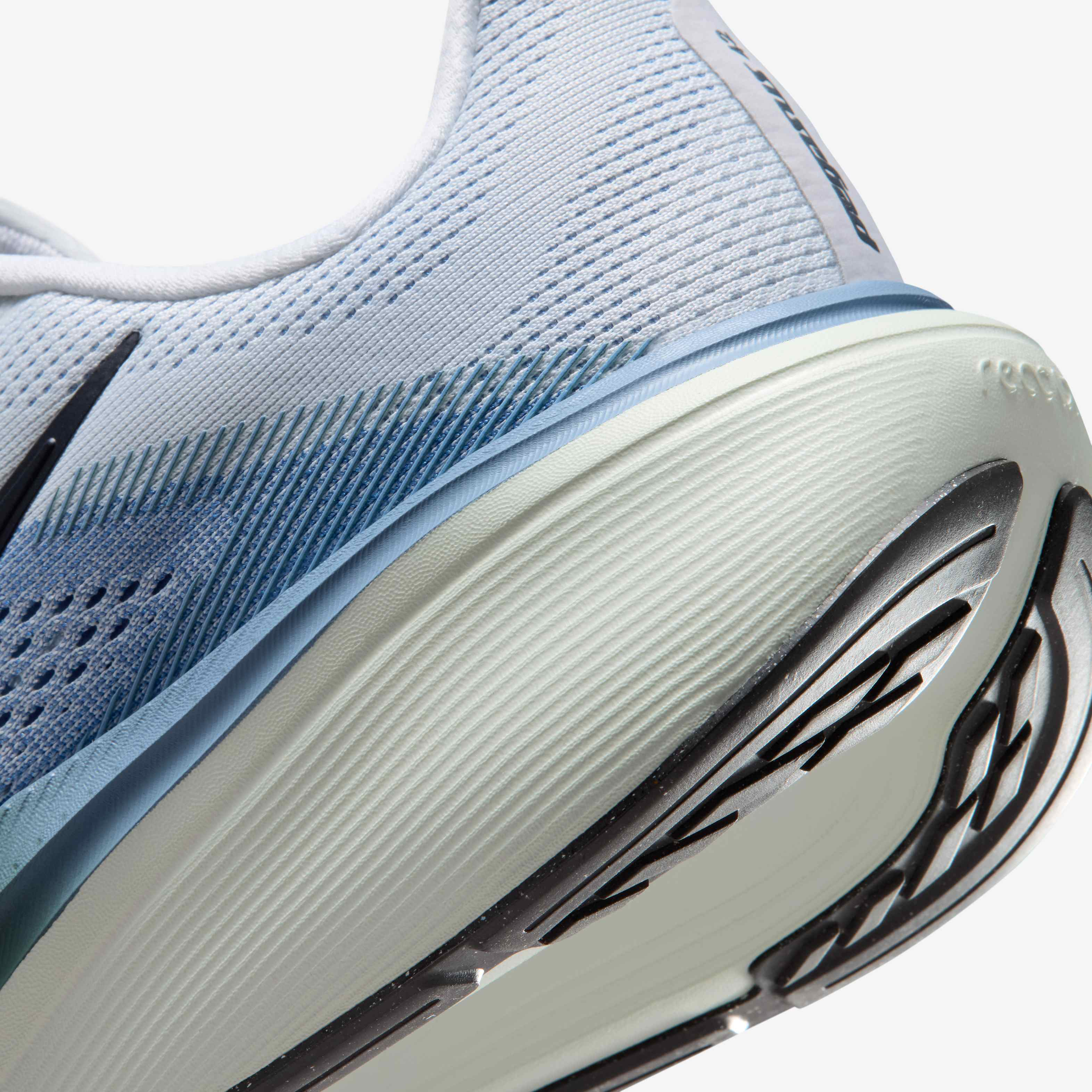 Nike Pegasus 42 image number 7