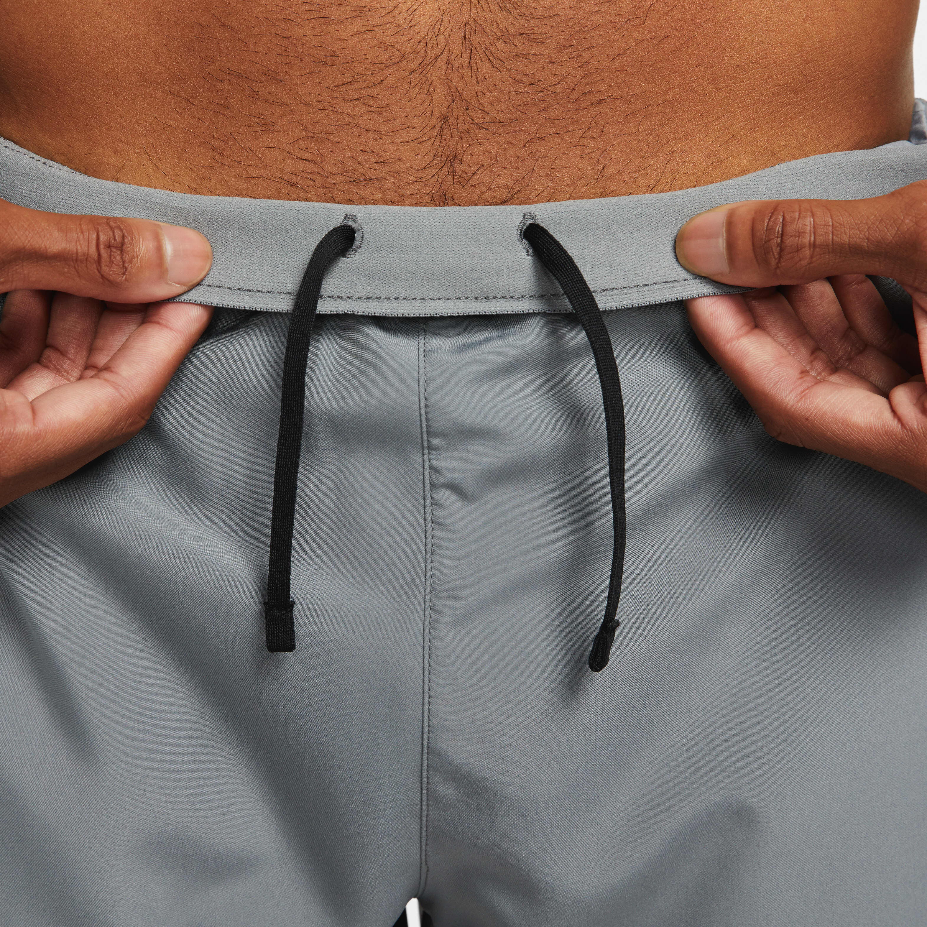Mens grey nike running shorts discount