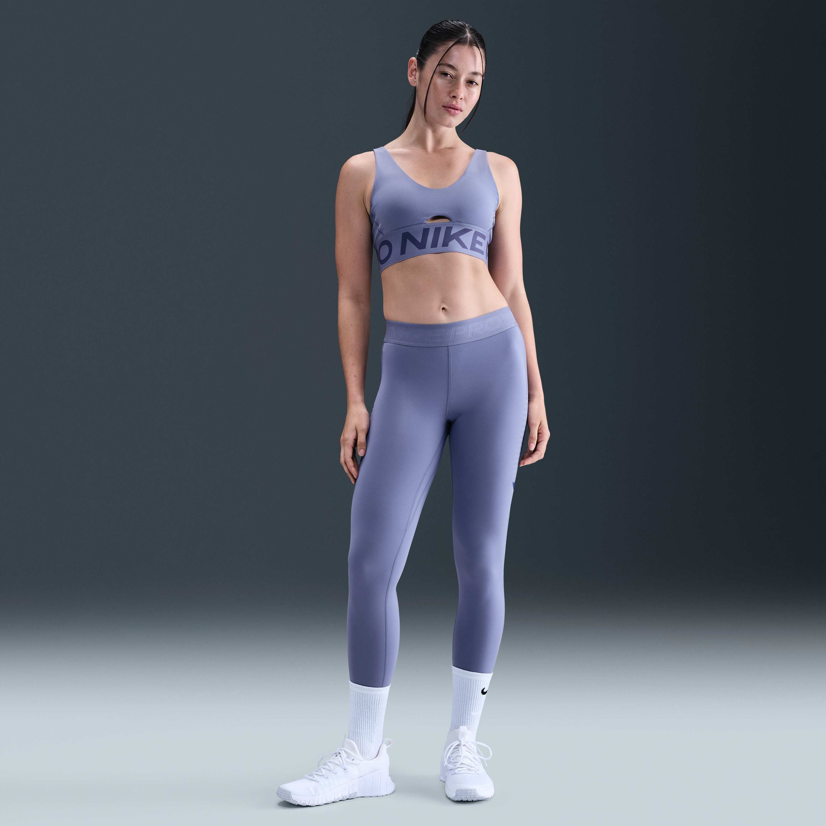 نايكي برو اندي بلانج image number 3