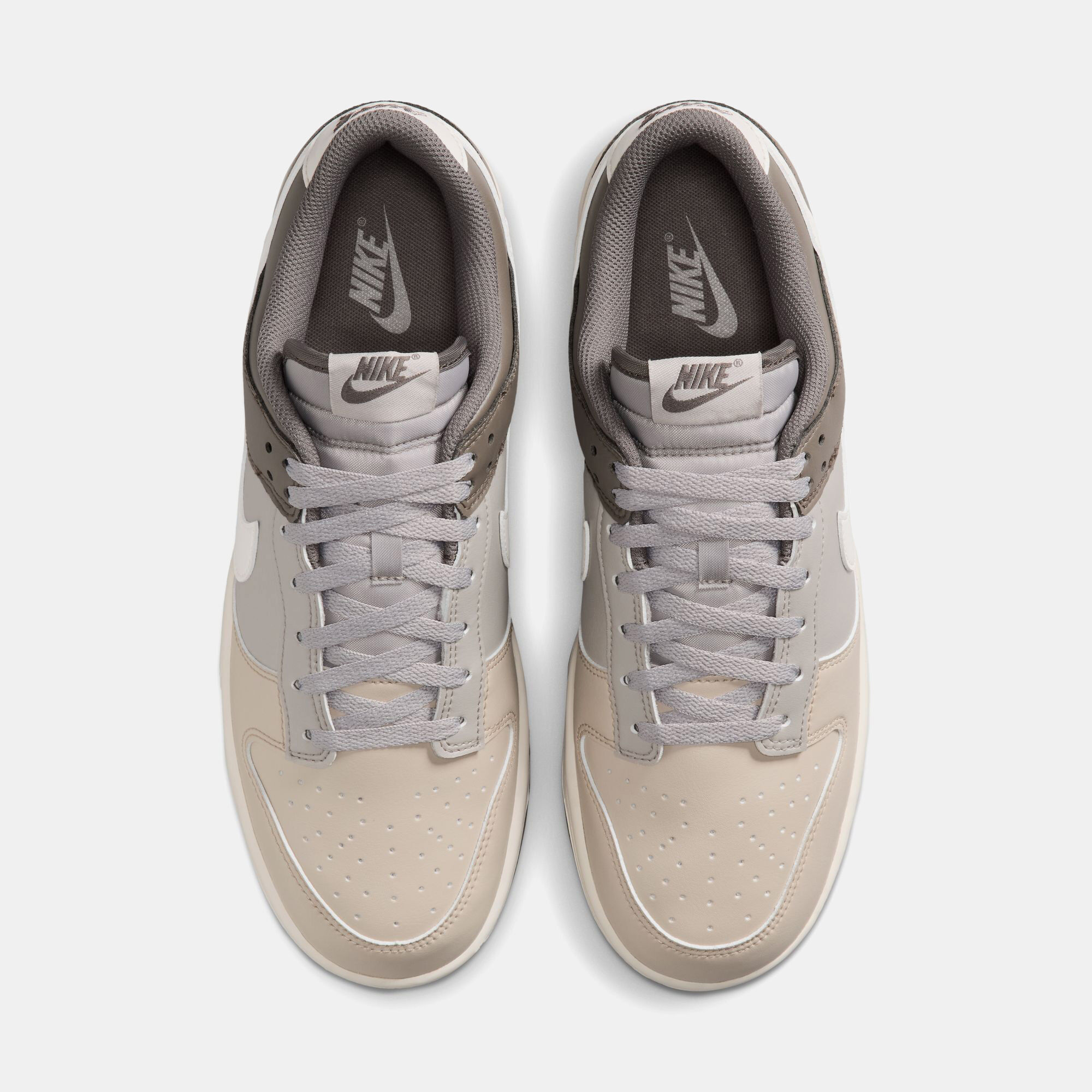 Nike Dunk Low Retro image number 3