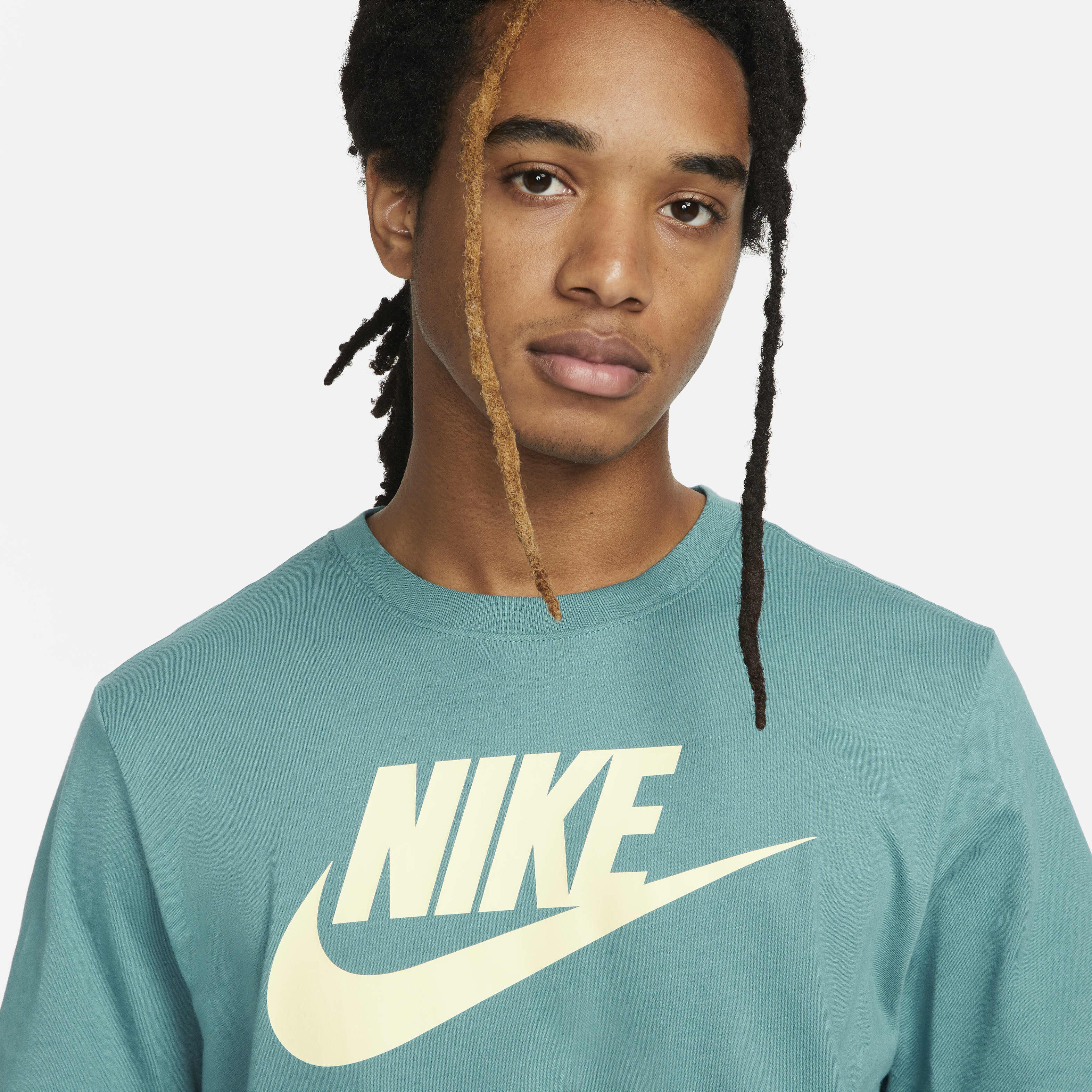 Nike Sportswear image number 2
