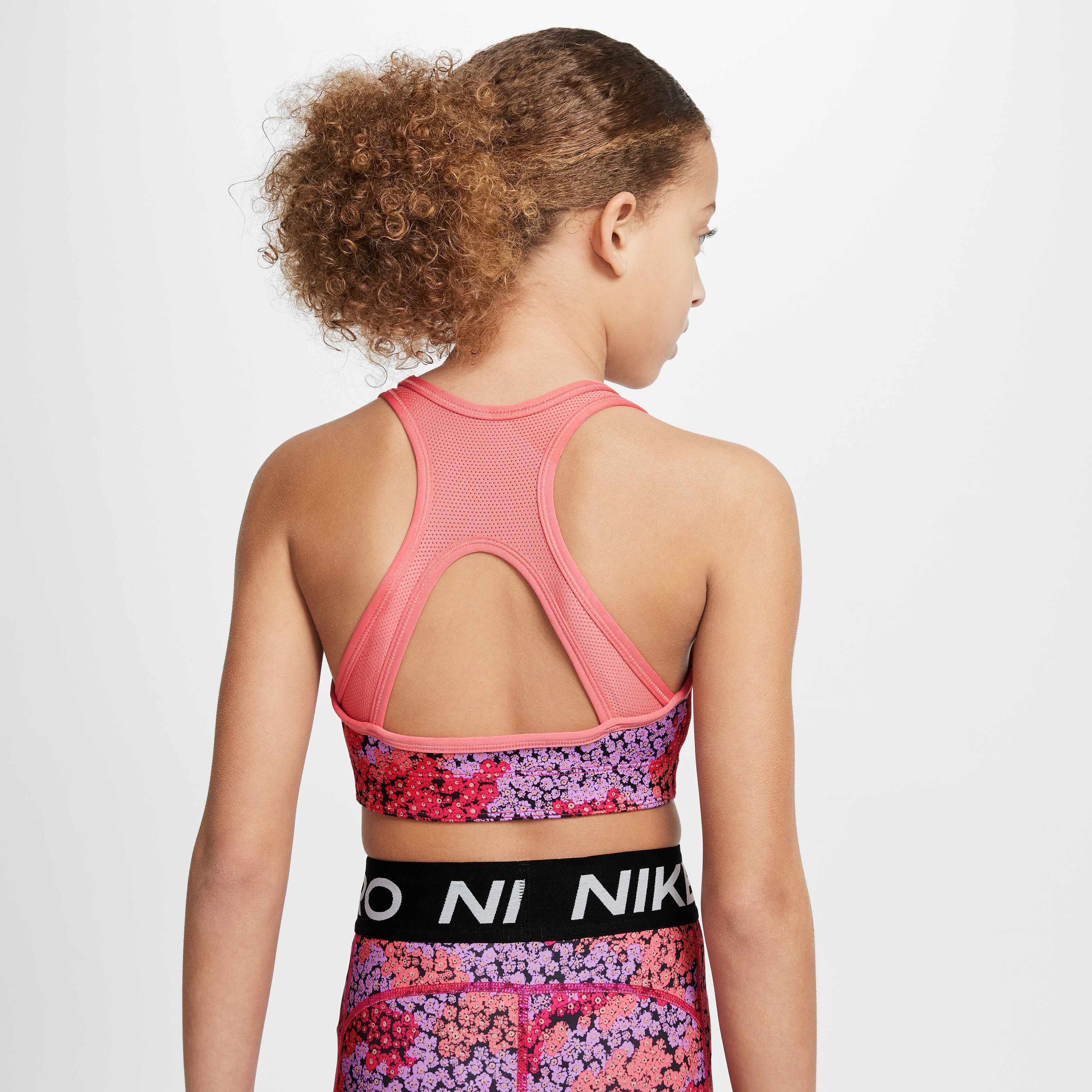 Nike Dri-FIT Swoosh image number 1