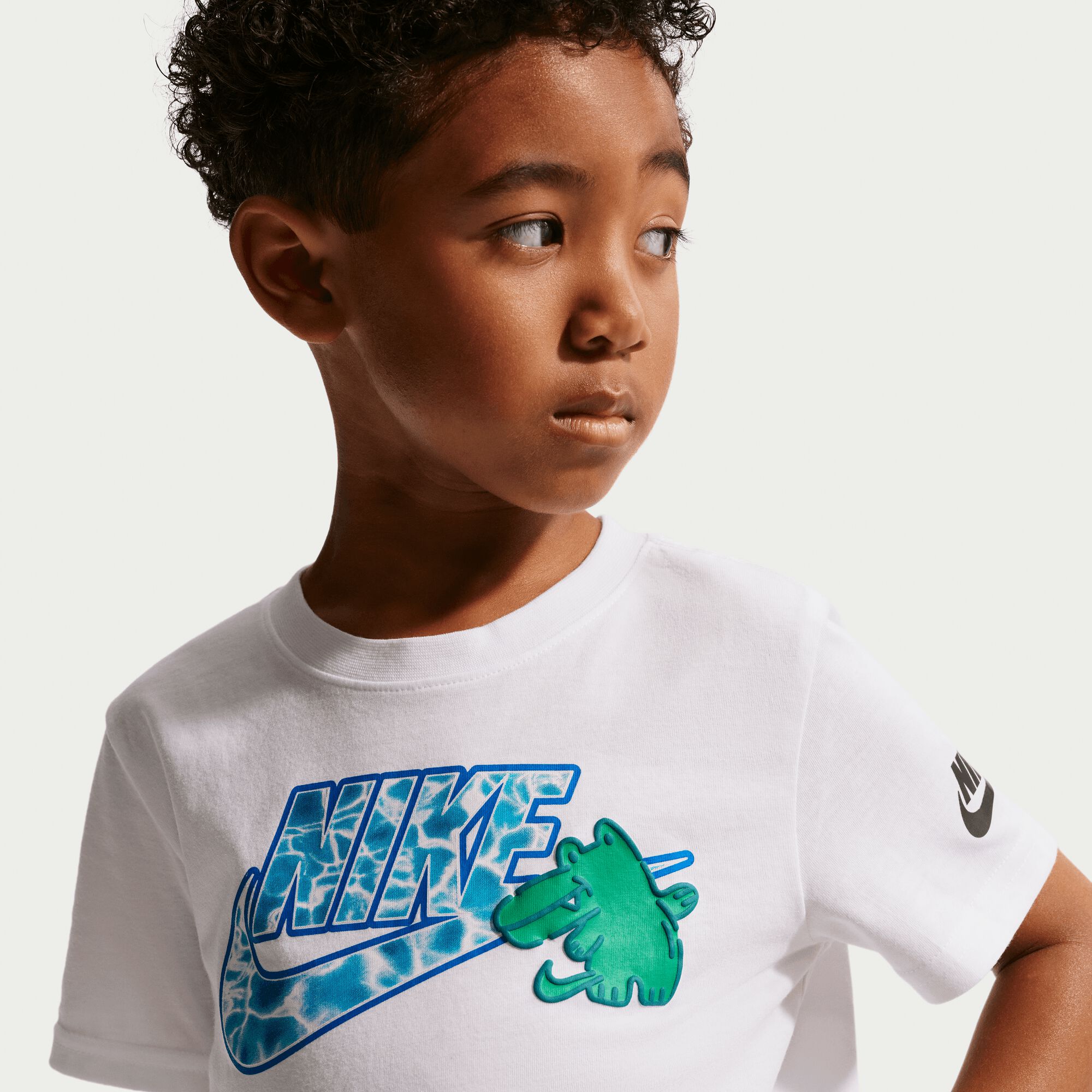 Zoom image