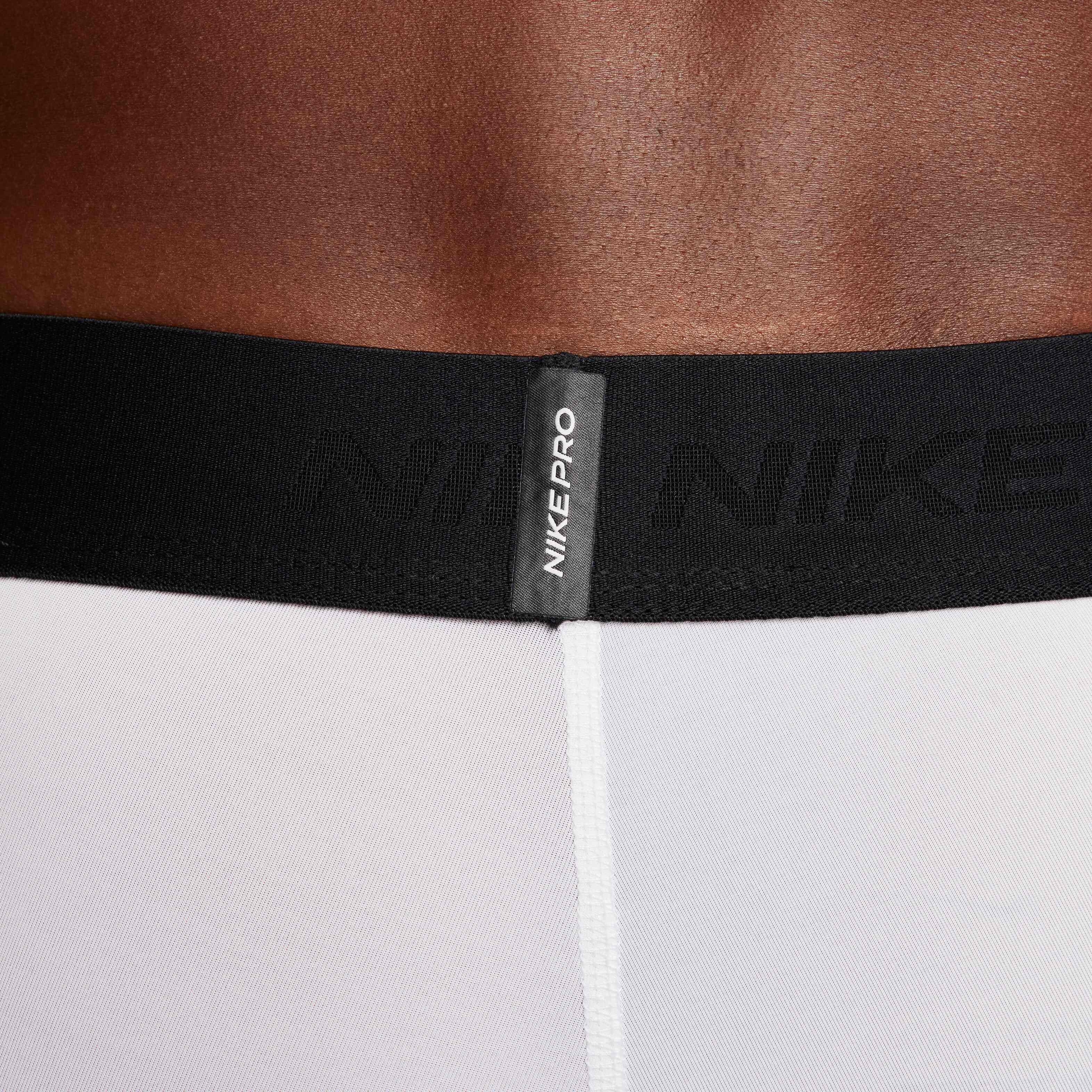 Nike Pro image number 3