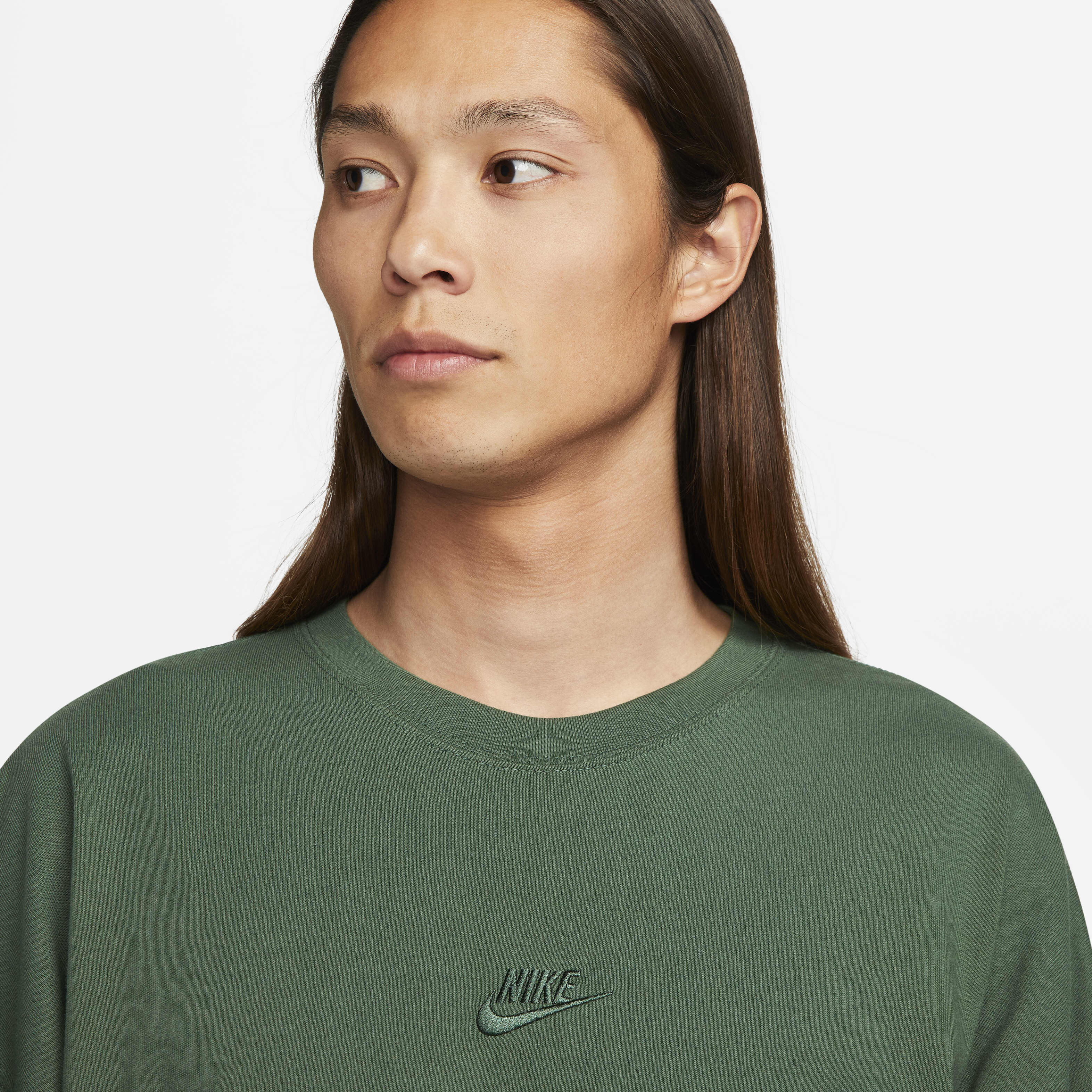 Nike Sportswear Premium Essentials image number 2