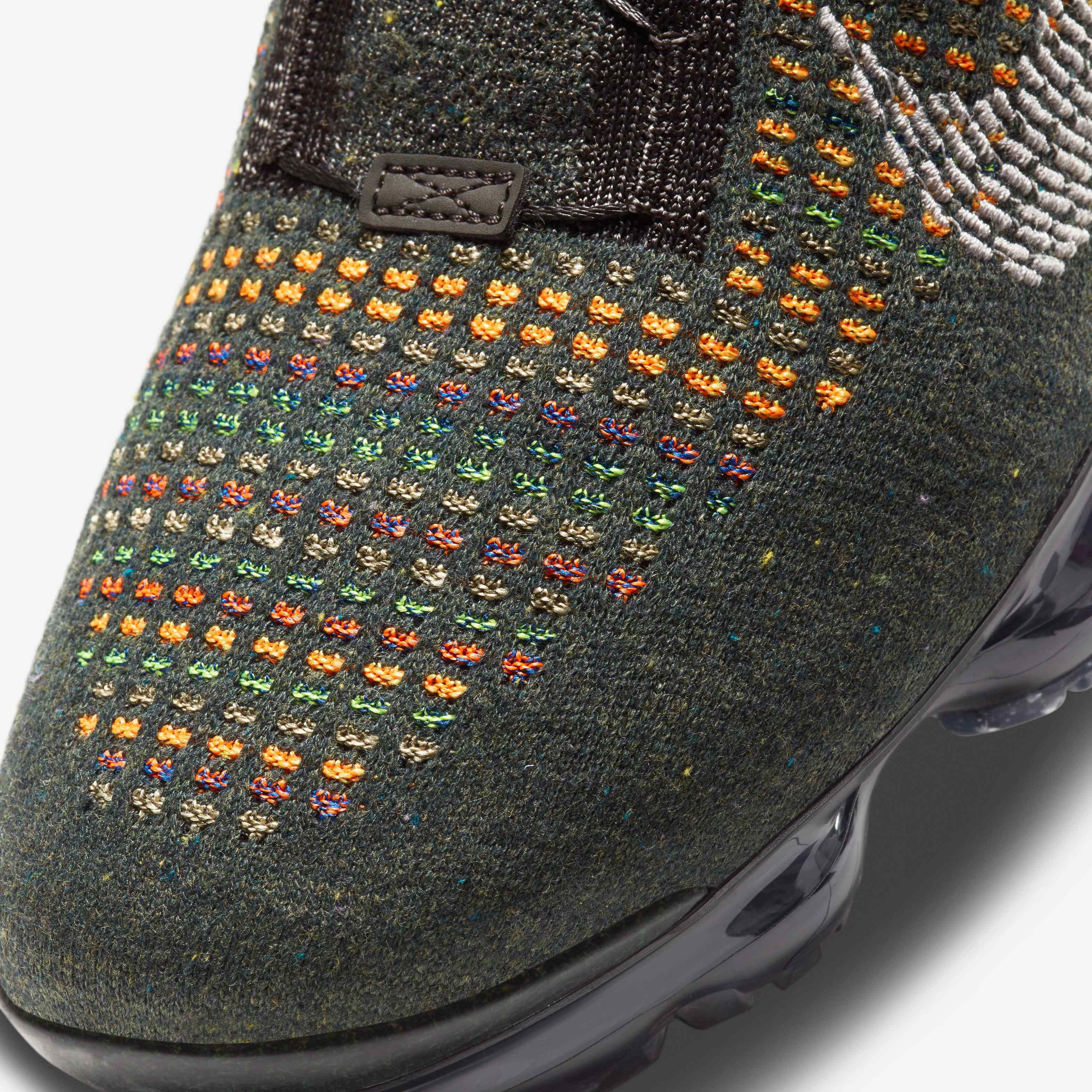 Nike Air VaporMax 2020 Flyknit image number 6