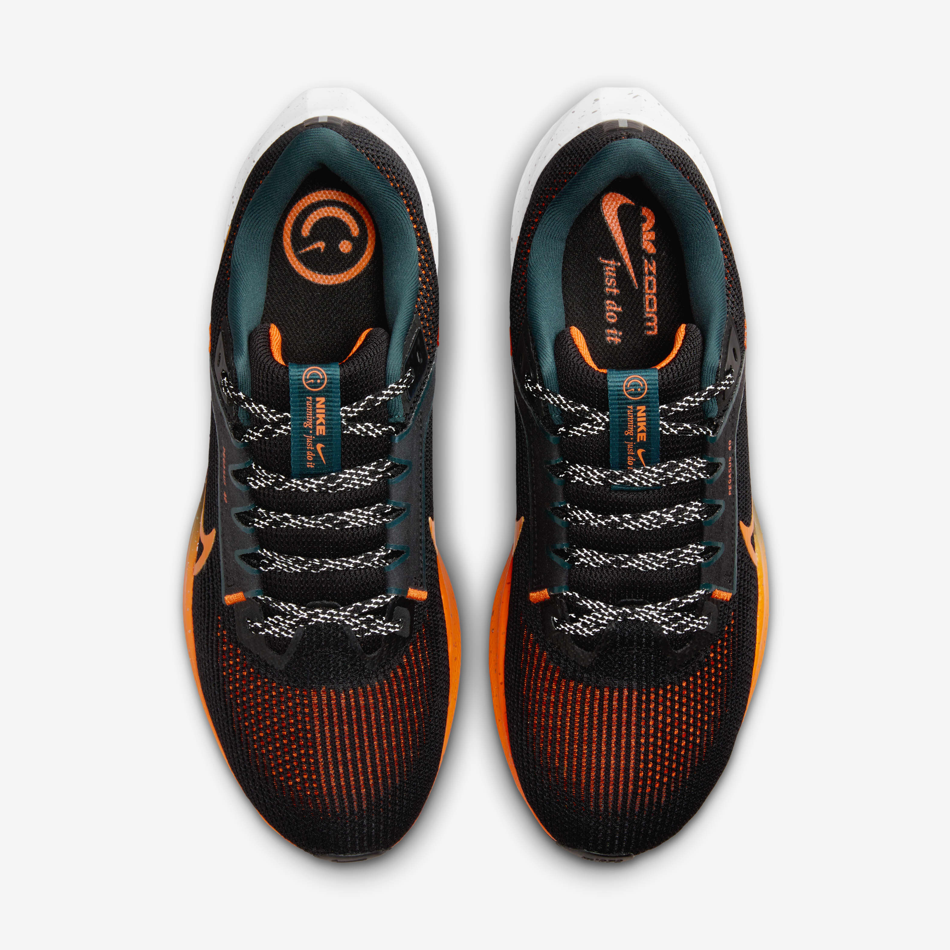 Nike Pegasus 40 image number 3