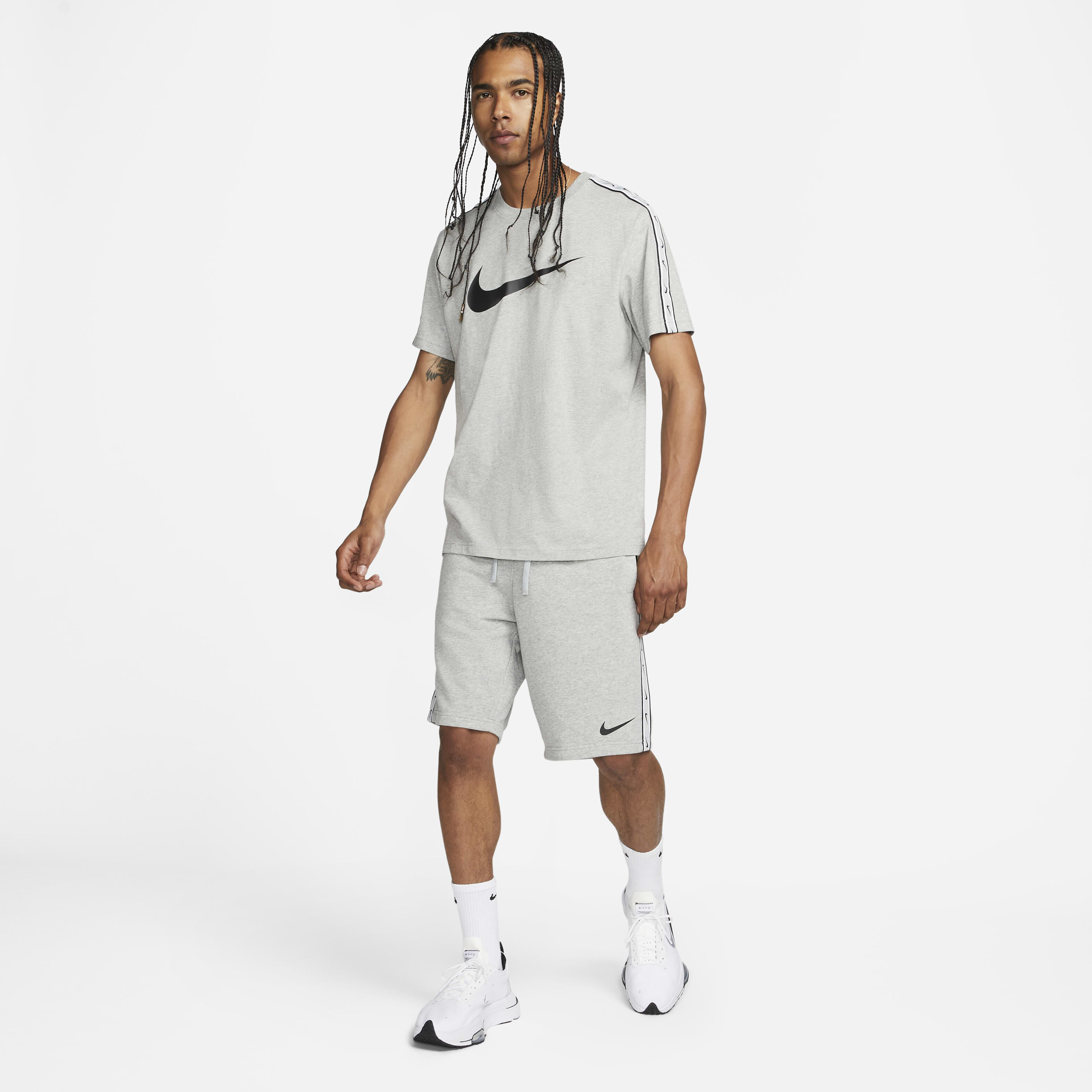 Nike Sportswear Repeat image number 5